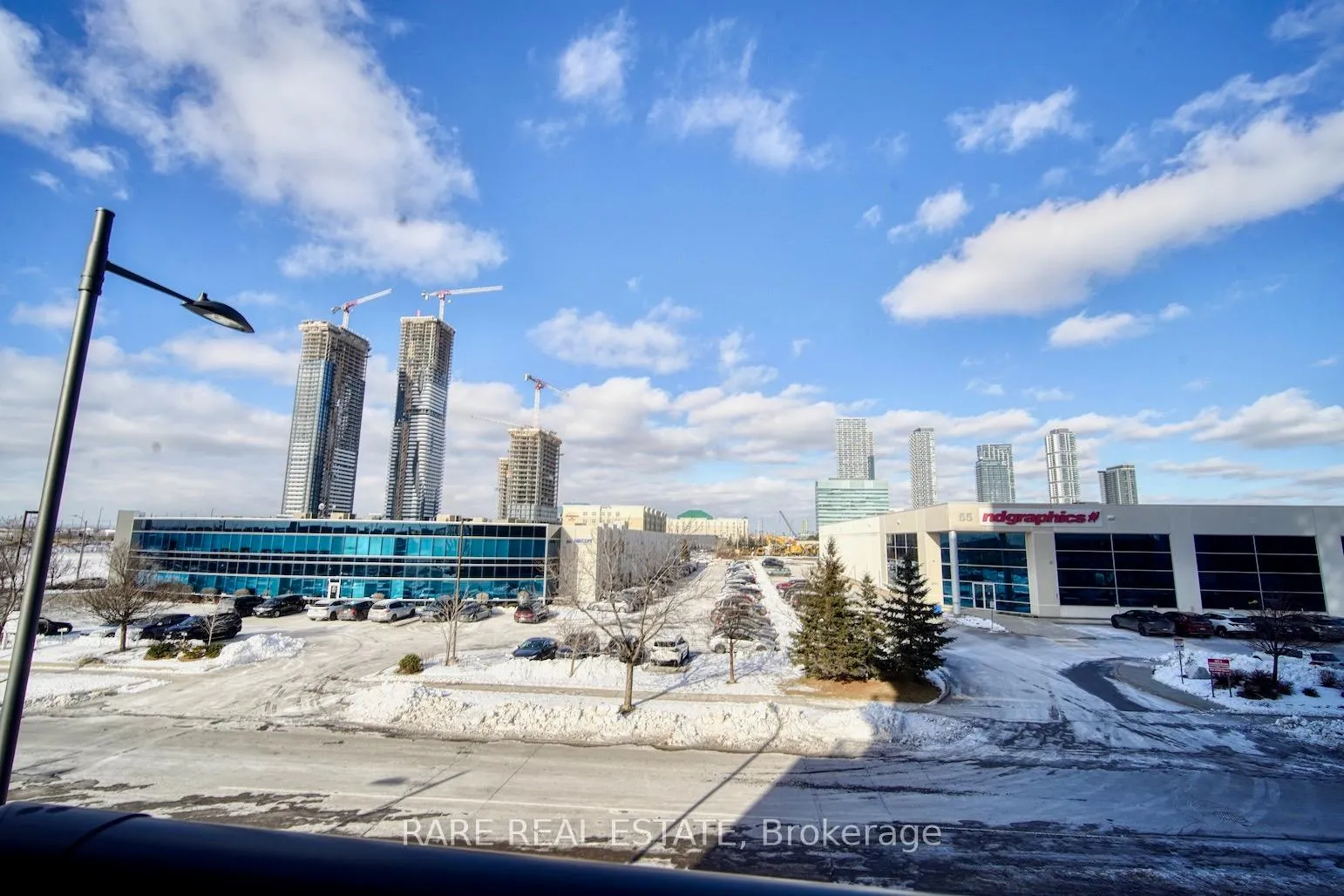 Photo 9 of Unit 210, 10 Honeycrisp Crescent, Vaughan, Vaughan Corporate Centre — HOMEH