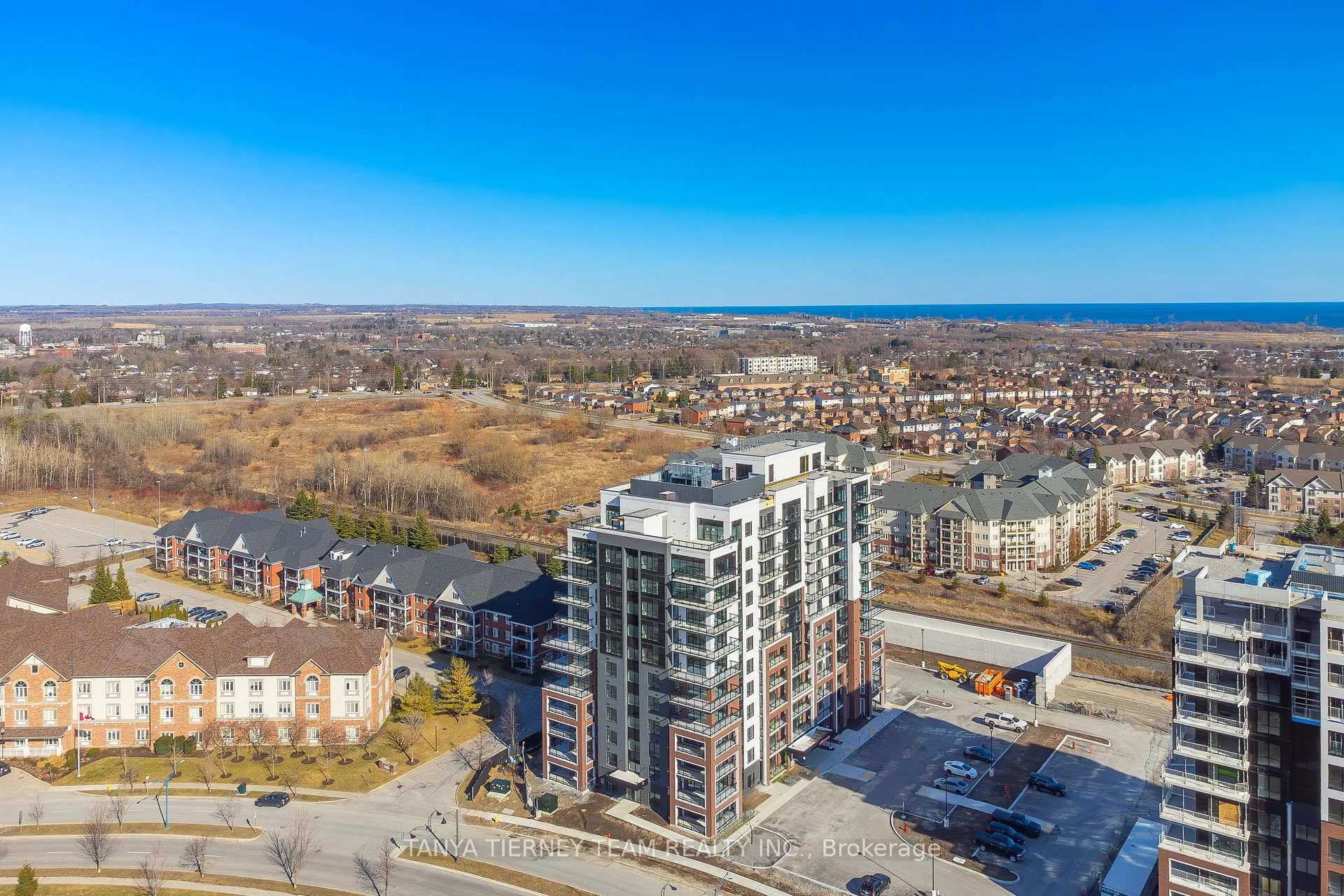 Photo 1 of Unit 608, 55 Clarington Boulevard, Clarington, Bowmanville — HOMEH