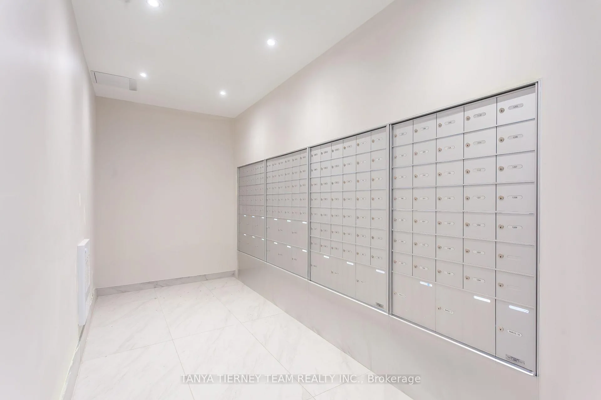 Photo 7 of Unit 608, 55 Clarington Boulevard, Clarington, Bowmanville — HOMEH