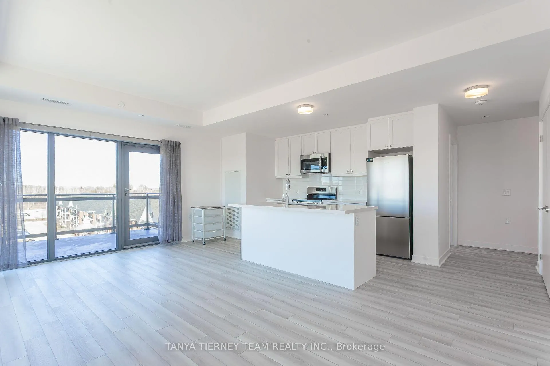 Photo 15 of Unit 608, 55 Clarington Boulevard, Clarington, Bowmanville — HOMEH