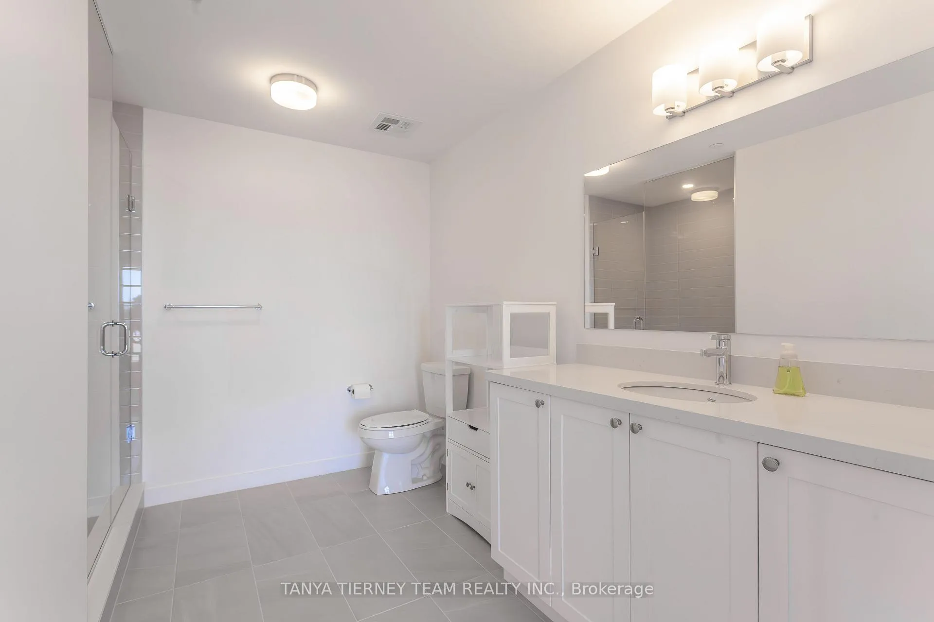 Photo 28 of Unit 608, 55 Clarington Boulevard, Clarington, Bowmanville — HOMEH