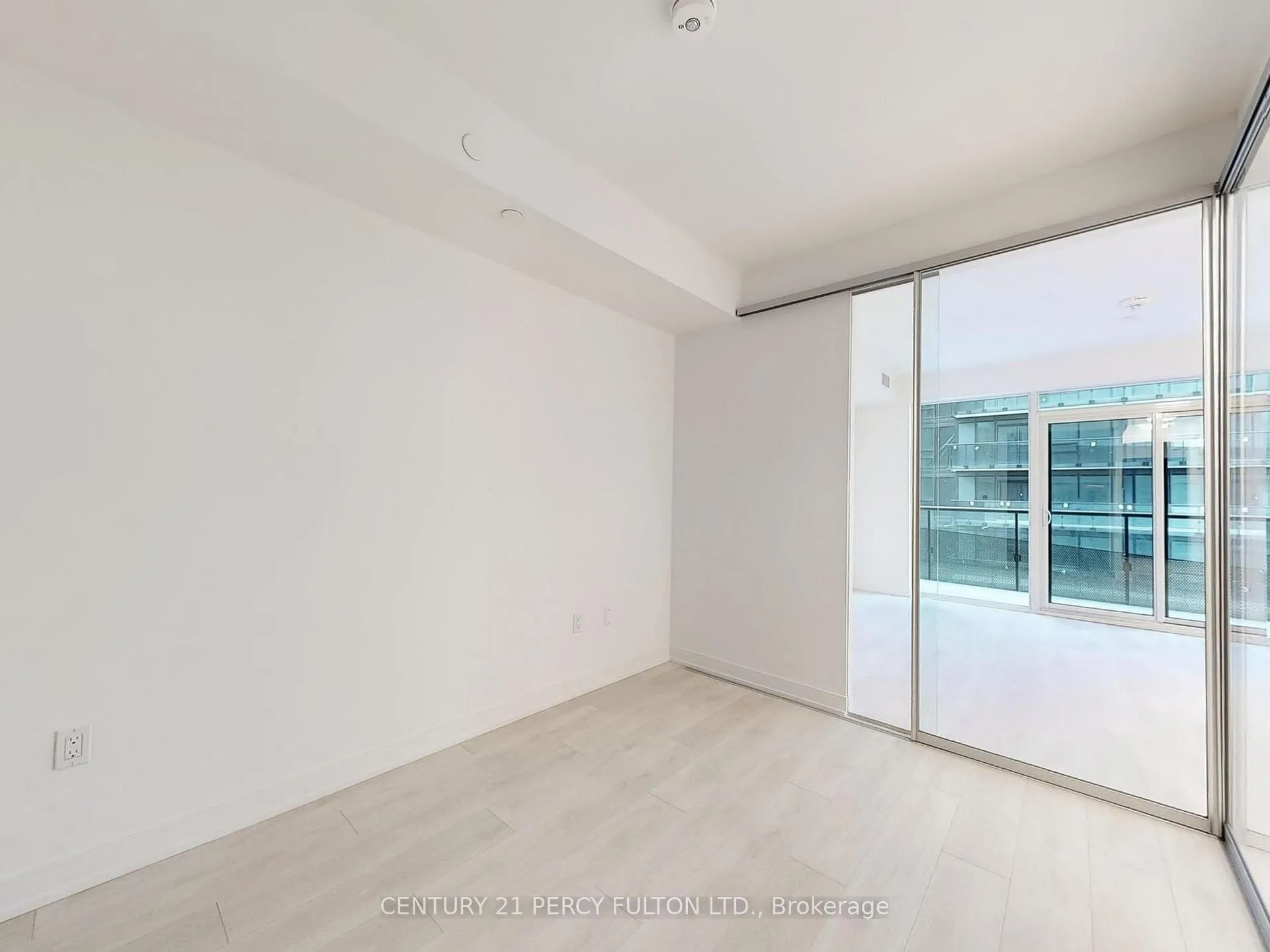 Photo 17 of Unit 1507, 127 Broadway Avenue, Toronto, Mount Pleasant West — HOMEH