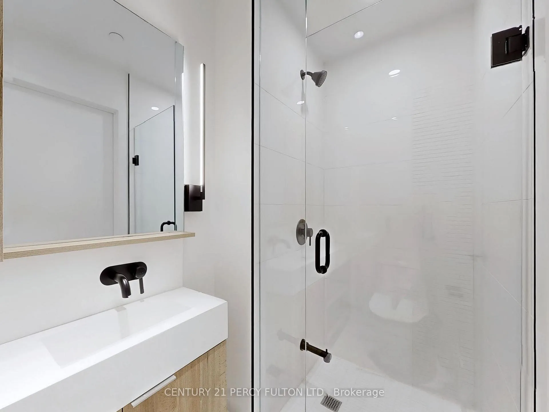 Photo 18 of Unit 1507, 127 Broadway Avenue, Toronto, Mount Pleasant West — HOMEH