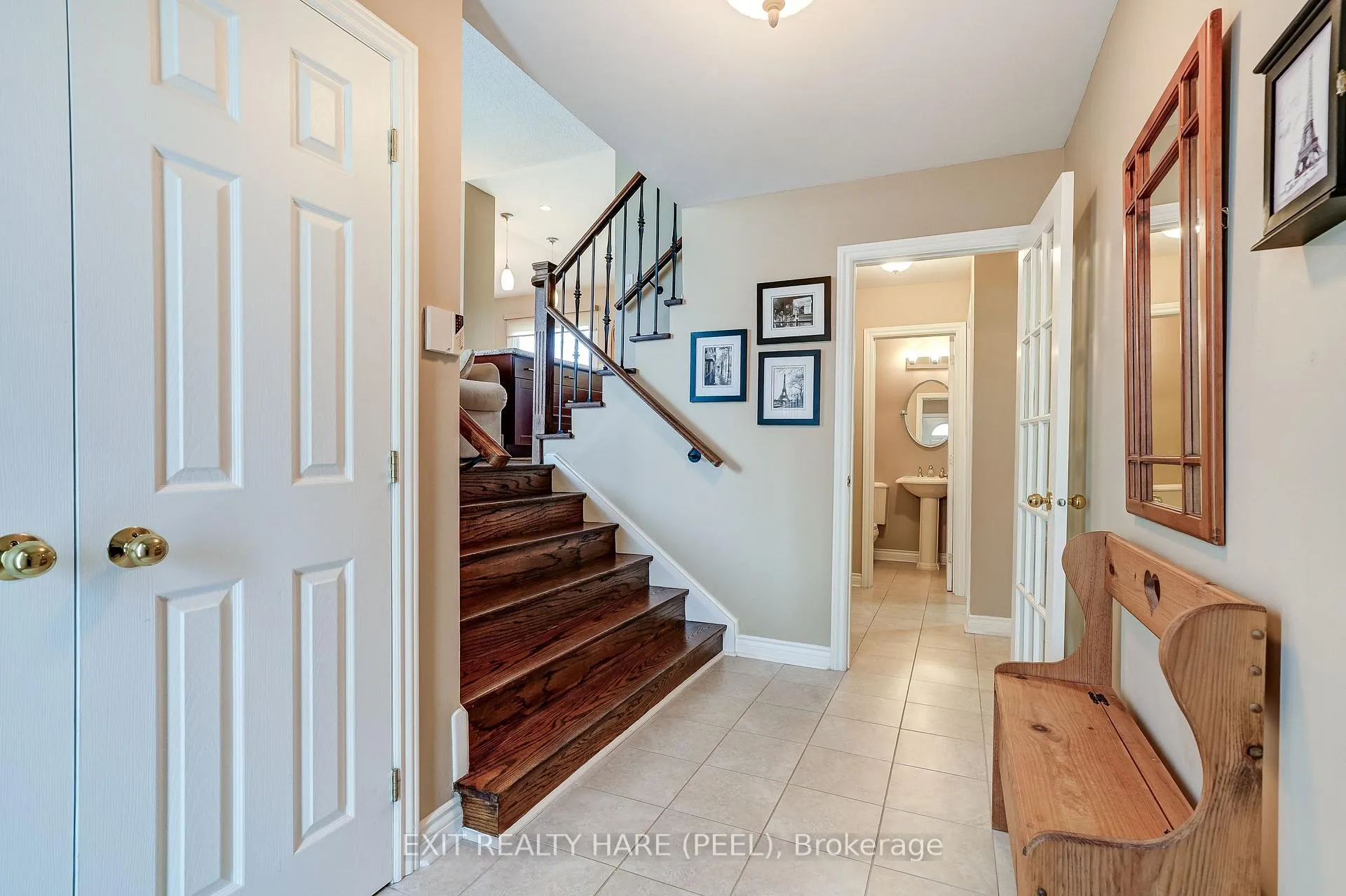 Photo 6 of 29 Trotters Lane, Brampton, Brampton South — HOMEH