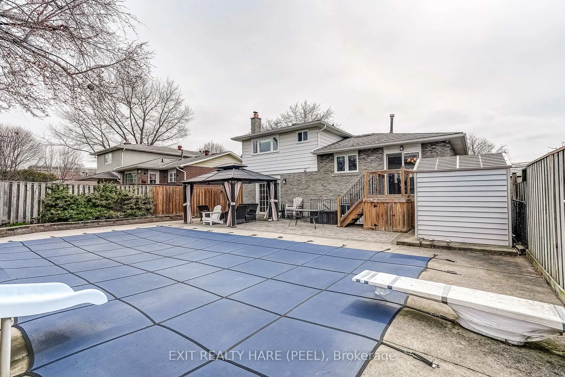 Photo 36 of 29 Trotters Lane, Brampton, Brampton South — HOMEH