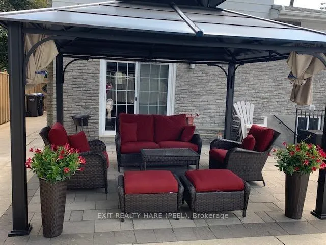 Photo 42 of 29 Trotters Lane, Brampton, Brampton South — HOMEH