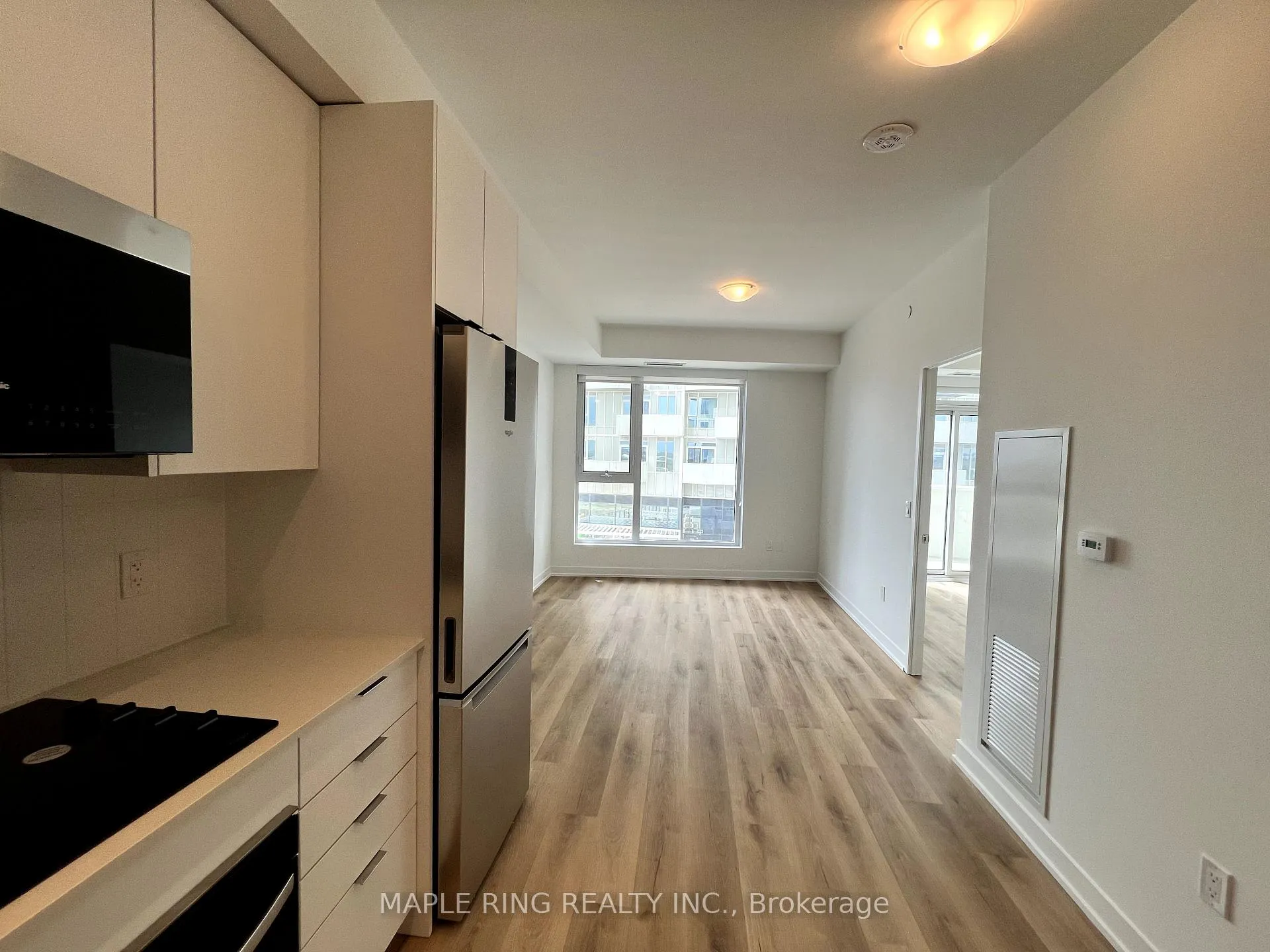 Photo 1 of Unit 710, 474 Caldari Road, Vaughan, Concord — HOMEH