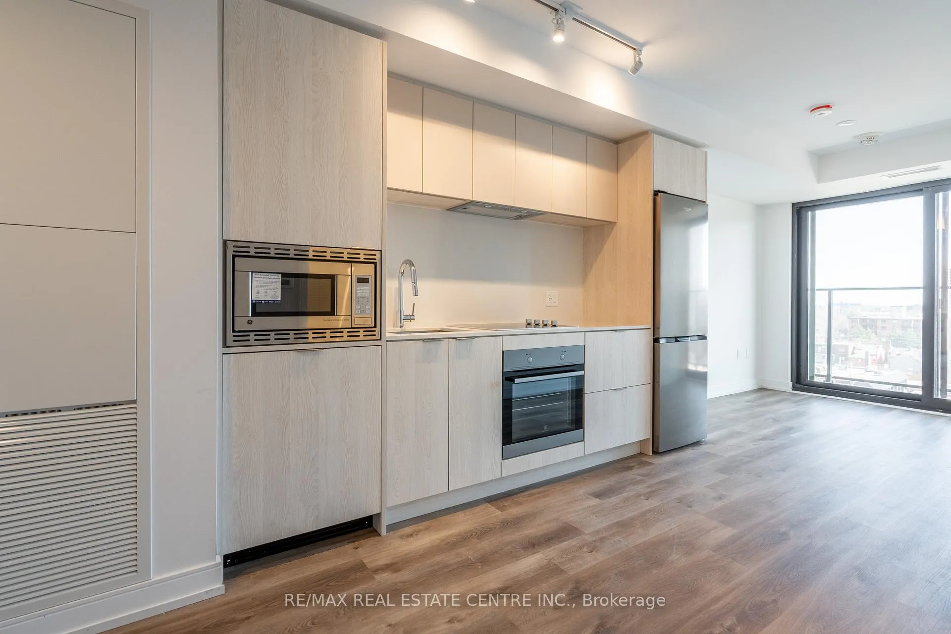 Photo 7 of Unit 926, 1 Jarvis Street, Hamilton, Beasley — HOMEH