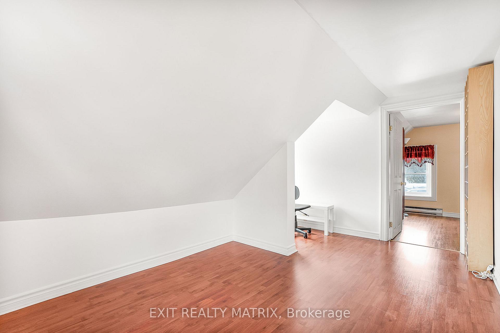 Photo 17 of 946 King Street, Champlain, L'Orignal — HOMEH