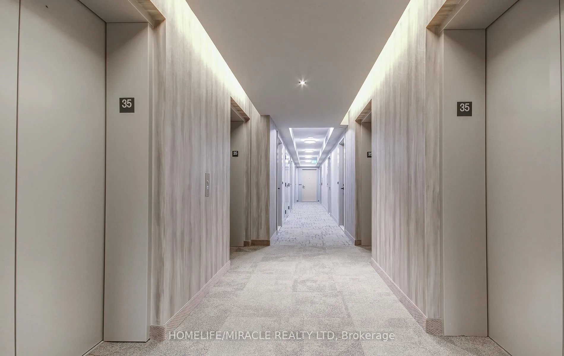 Photo 6 of Unit 4312, 195 Commerce Street, Vaughan, Vaughan Corporate Centre — HOMEH