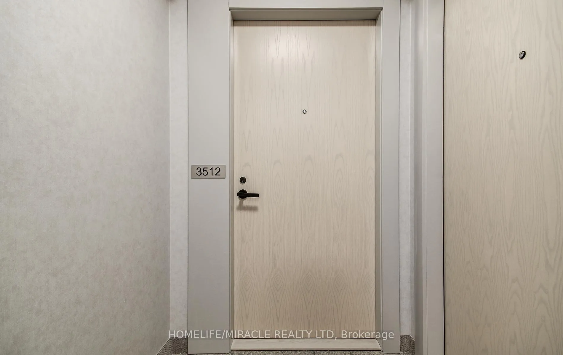 Photo 8 of Unit 4312, 195 Commerce Street, Vaughan, Vaughan Corporate Centre — HOMEH