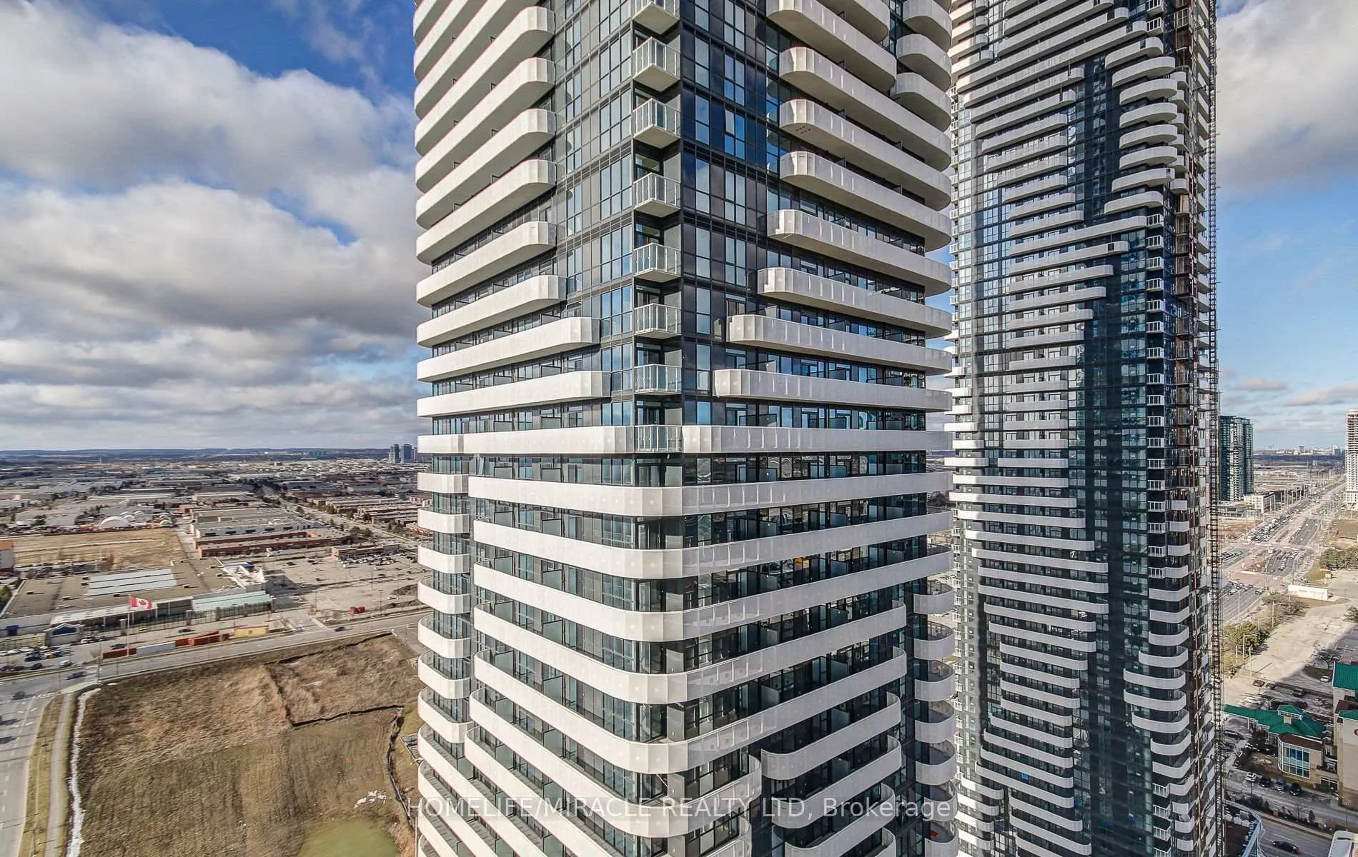 Photo 39 of Unit 4312, 195 Commerce Street, Vaughan, Vaughan Corporate Centre — HOMEH