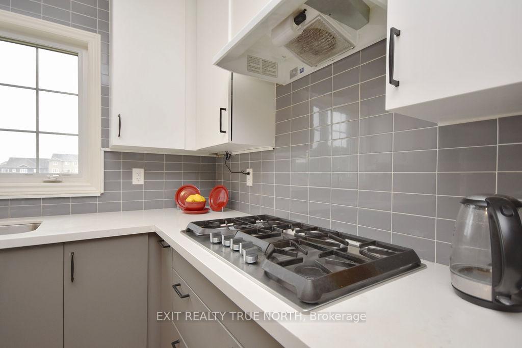 Photo 10 of 226 Springfield Crescent, Clearview, Stayner — HOMEH