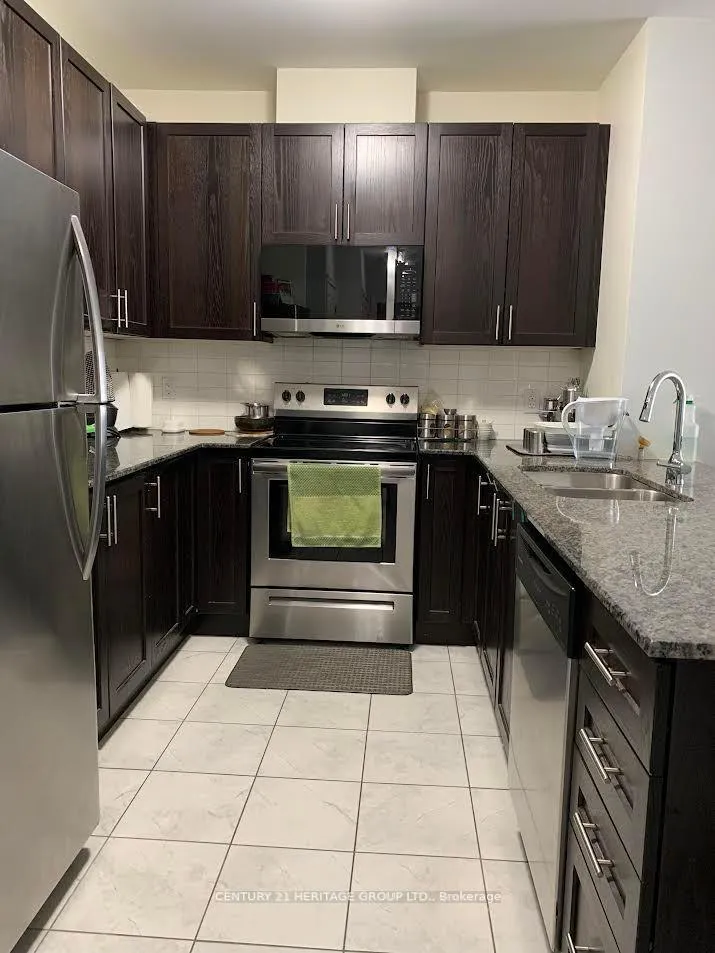 Photo 4 of Unit 714, 7325 Markham Road, Markham, Cedarwood — HOMEH