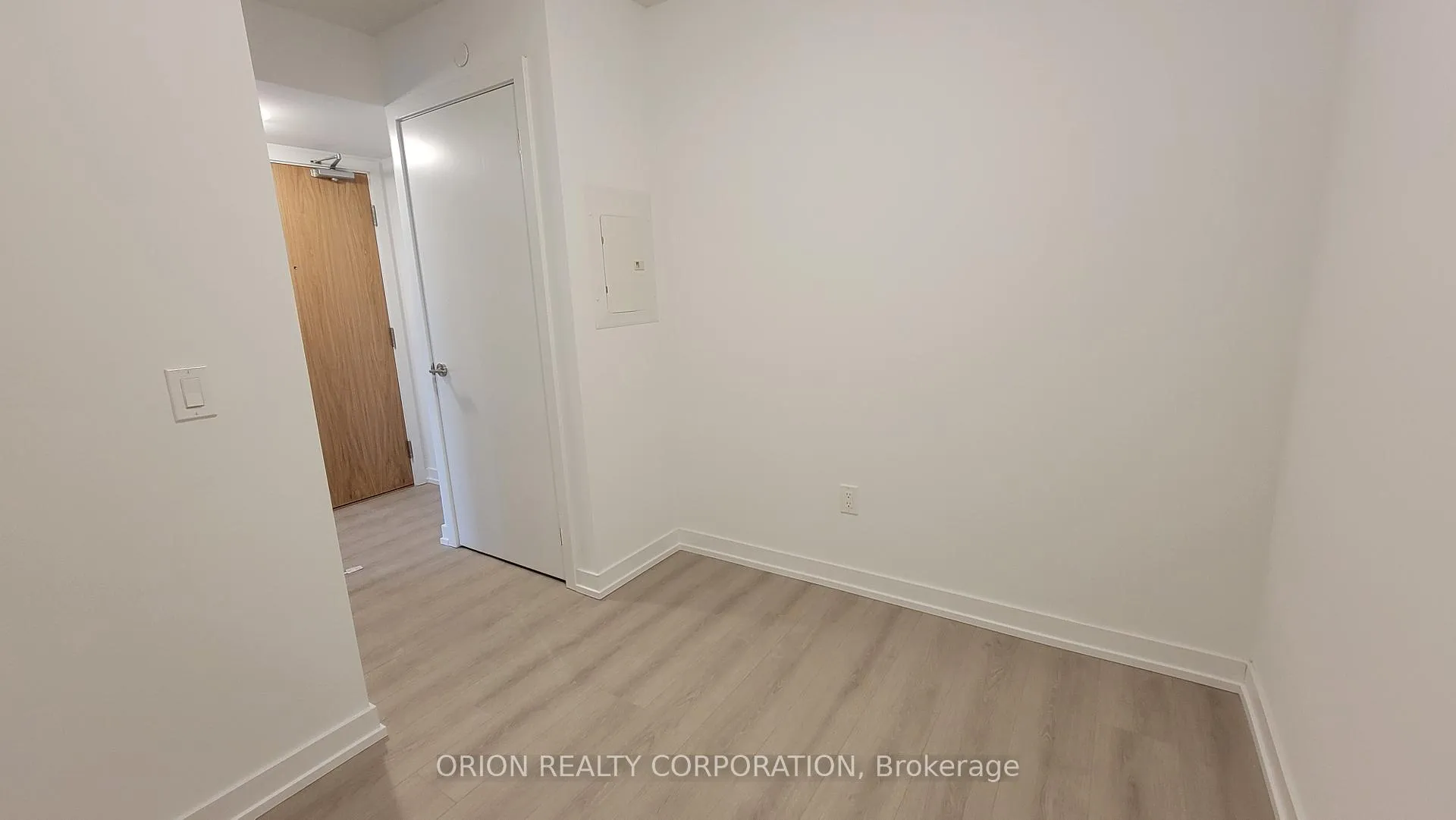 Photo 4 of Unit 504, 1435 Celebration Drive, Pickering, Bay Ridges — HOMEH
