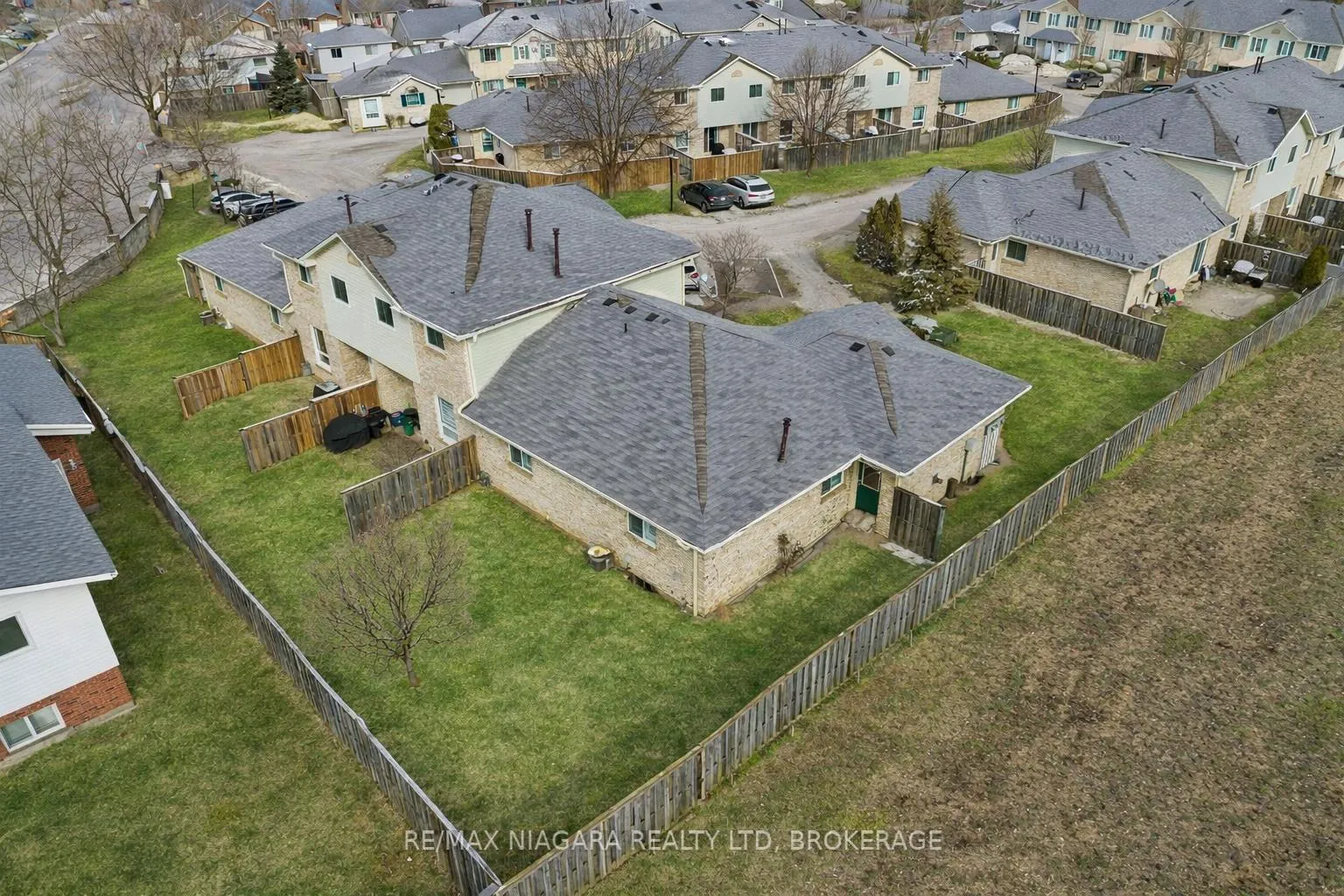 Photo 2 of Unit 23, 7470 Monastery Drive, Niagara Falls, Mt. Carmel — HOMEH