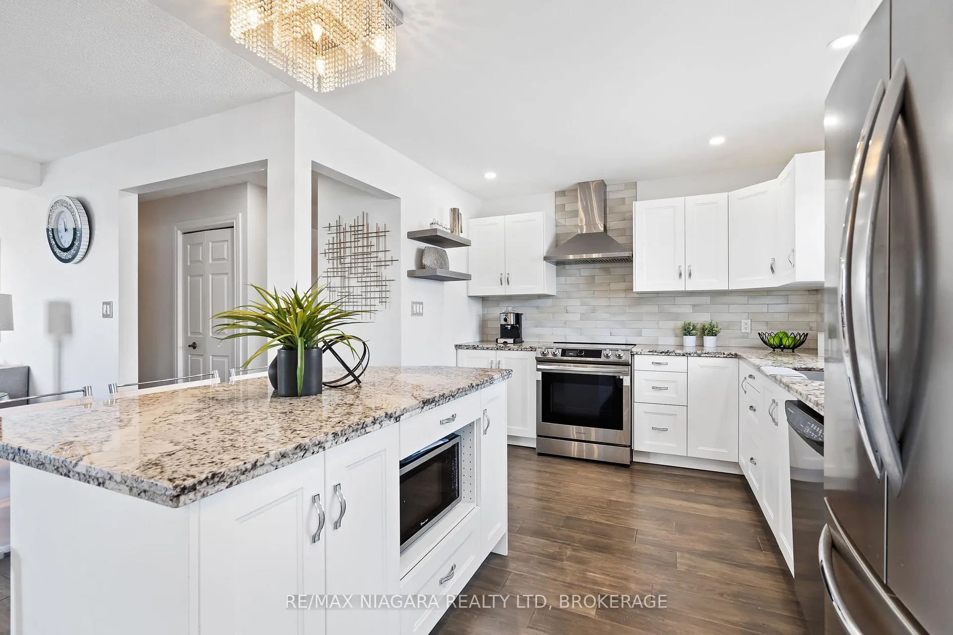 Photo 5 of Unit 23, 7470 Monastery Drive, Niagara Falls, Mt. Carmel — HOMEH