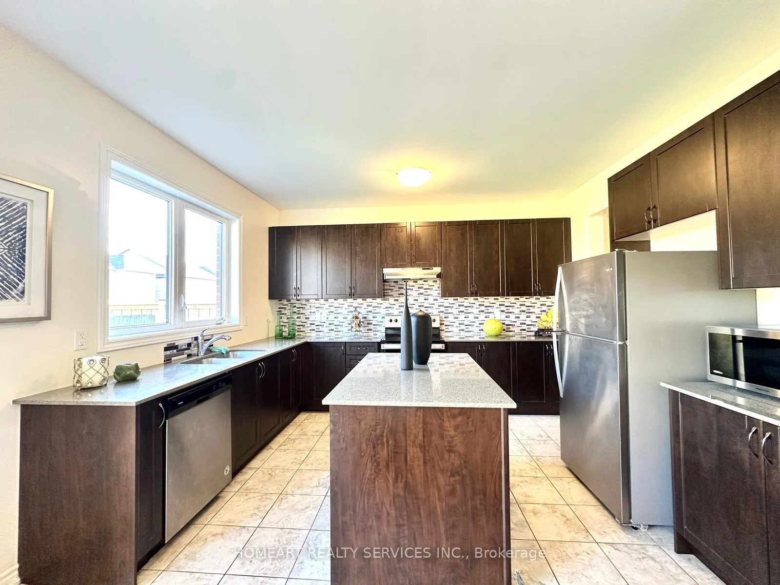 Photo 8 of 865 Fallis Line, Cavan Monaghan, Cavan Twp — HOMEH