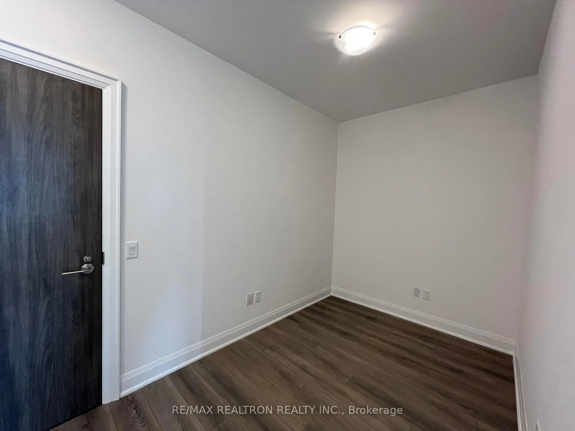 Photo 4 of Unit 1105, 20 Gatineau Drive, Vaughan, Beverley Glen — HOMEH