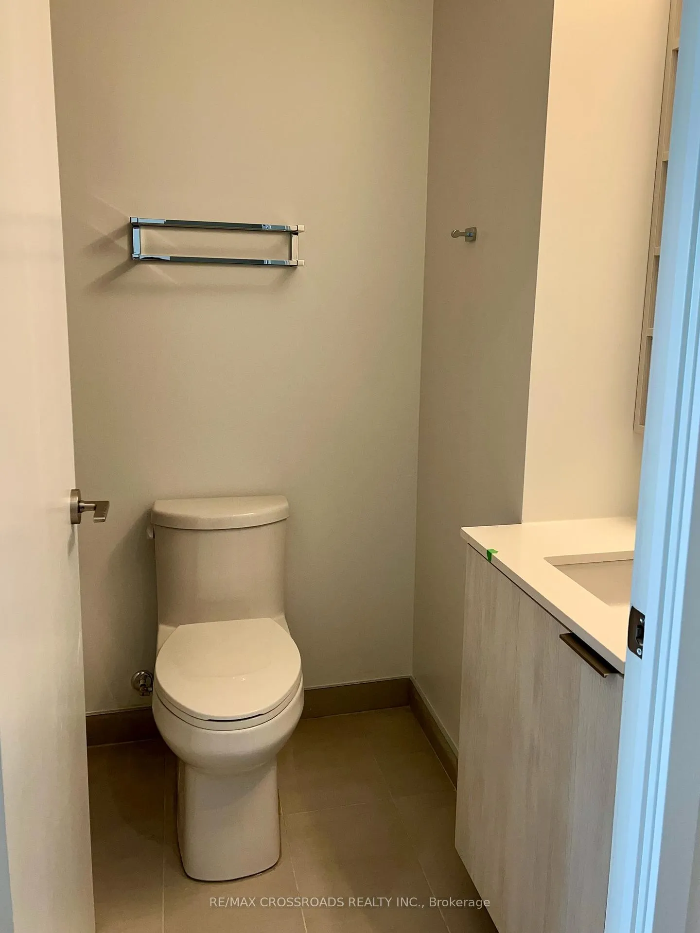 Photo 5 of Unit 4803, 7890 Jane Street, Vaughan, Vaughan Corporate Centre — HOMEH