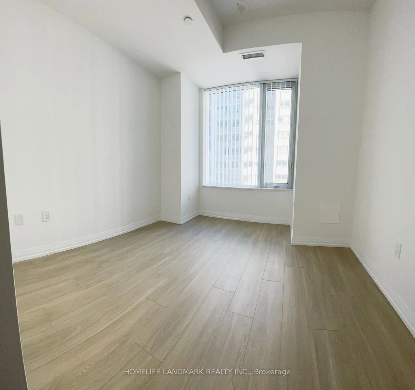 Photo 6 of Unit 503, 25 Holly Street, Toronto, Mount Pleasant West — HOMEH