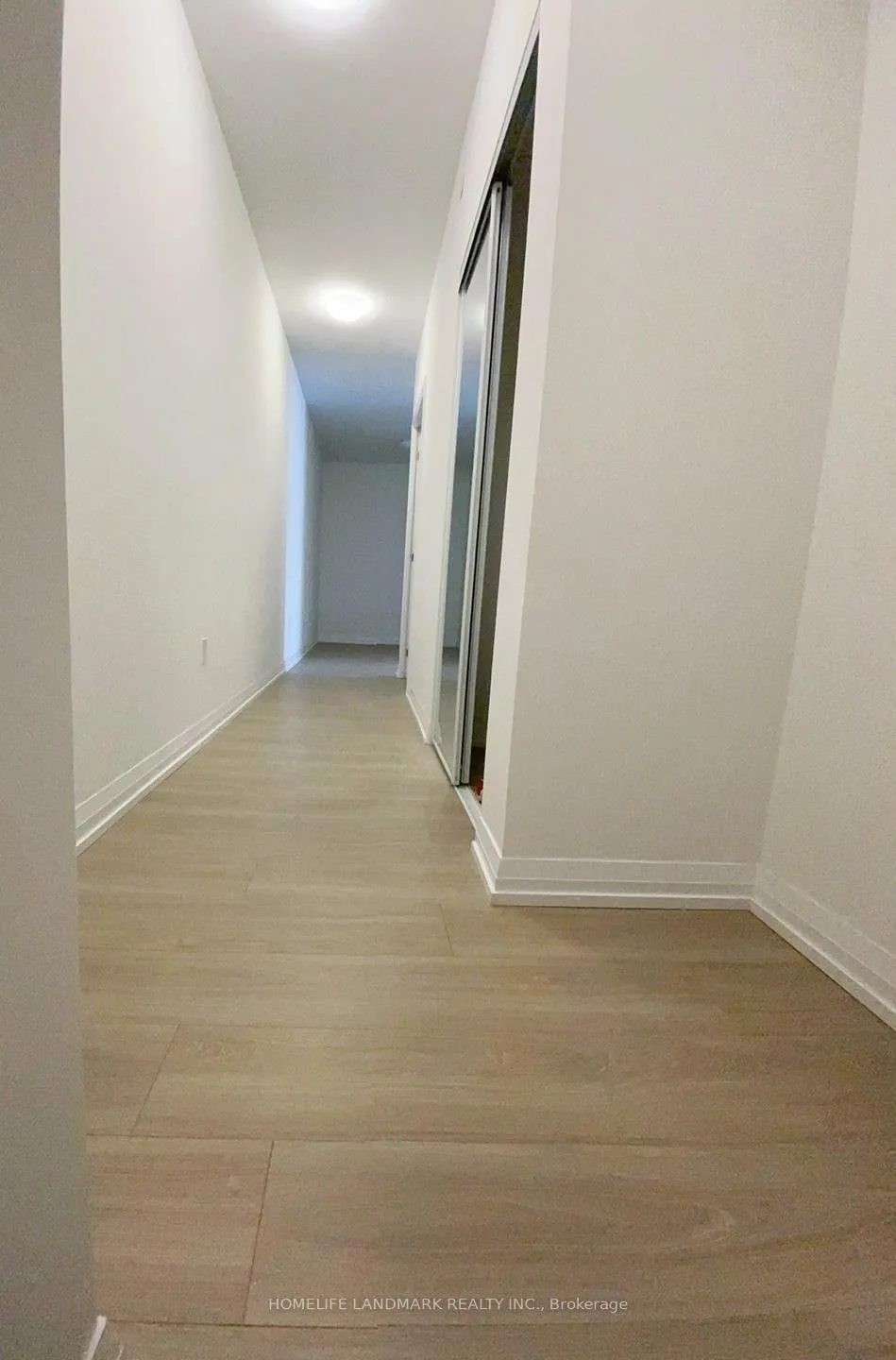 Photo 9 of Unit 503, 25 Holly Street, Toronto, Mount Pleasant West — HOMEH