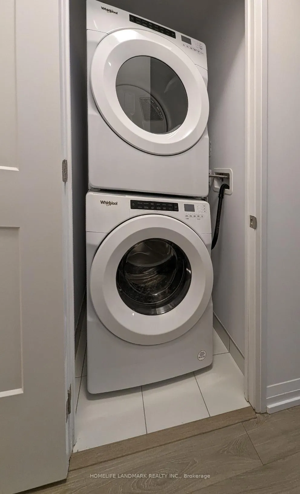 Photo 11 of Unit 503, 25 Holly Street, Toronto, Mount Pleasant West — HOMEH