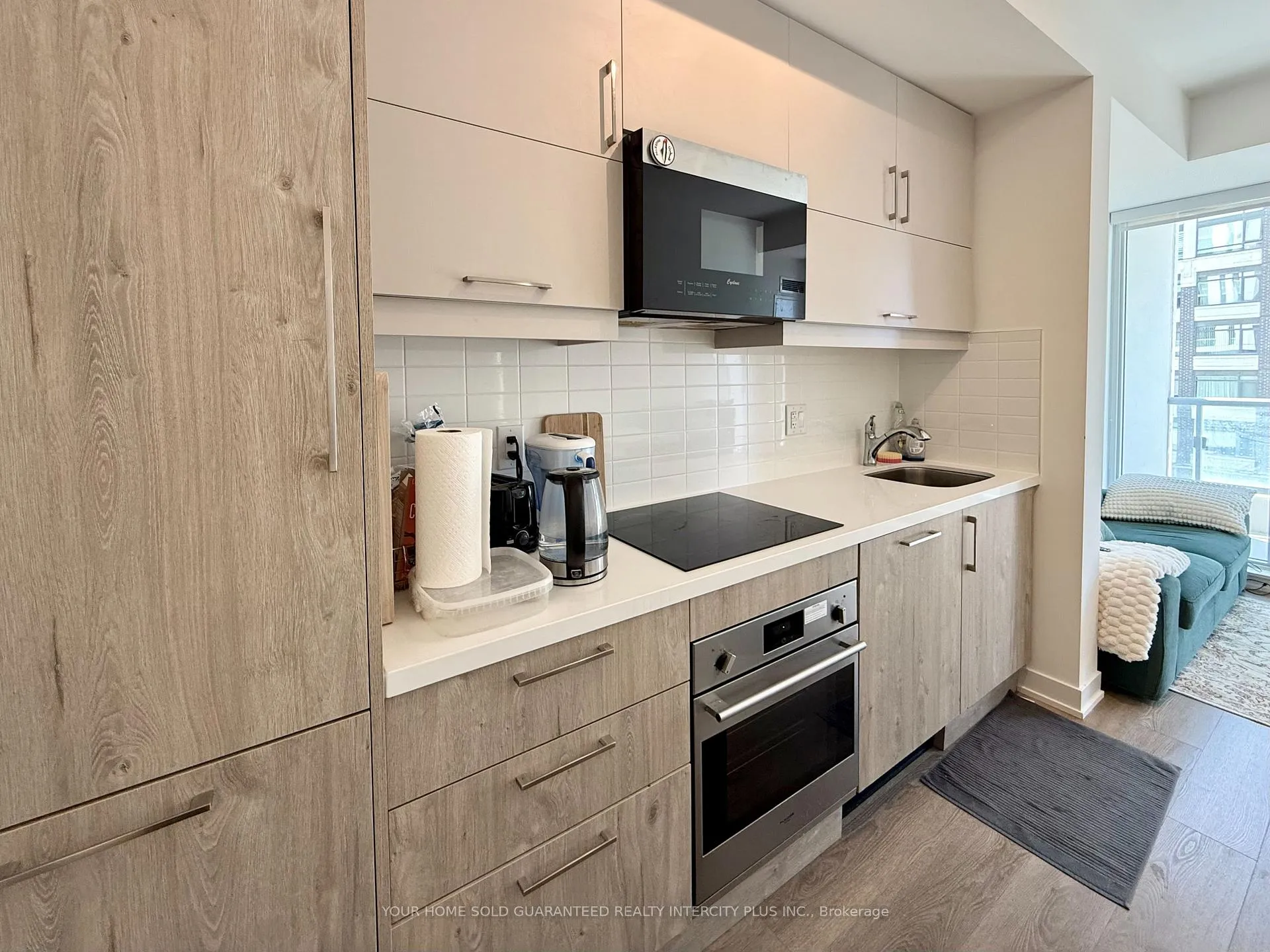 Photo 9 of Unit 724, 8119 Birchmount Road, Markham, Unionville — HOMEH