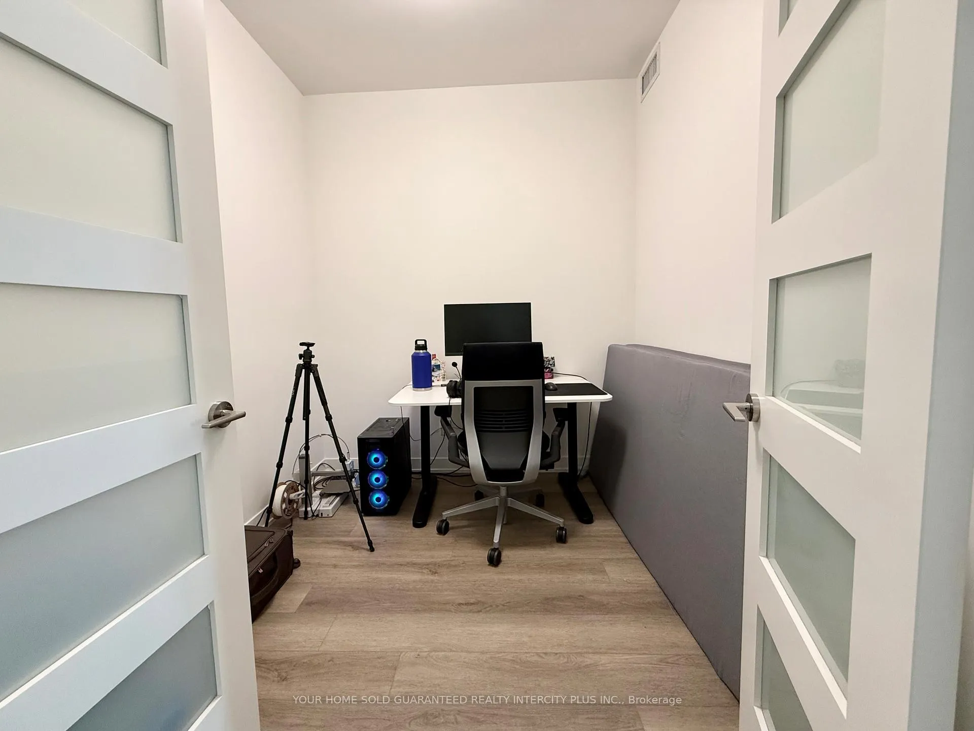 Photo 16 of Unit 724, 8119 Birchmount Road, Markham, Unionville — HOMEH