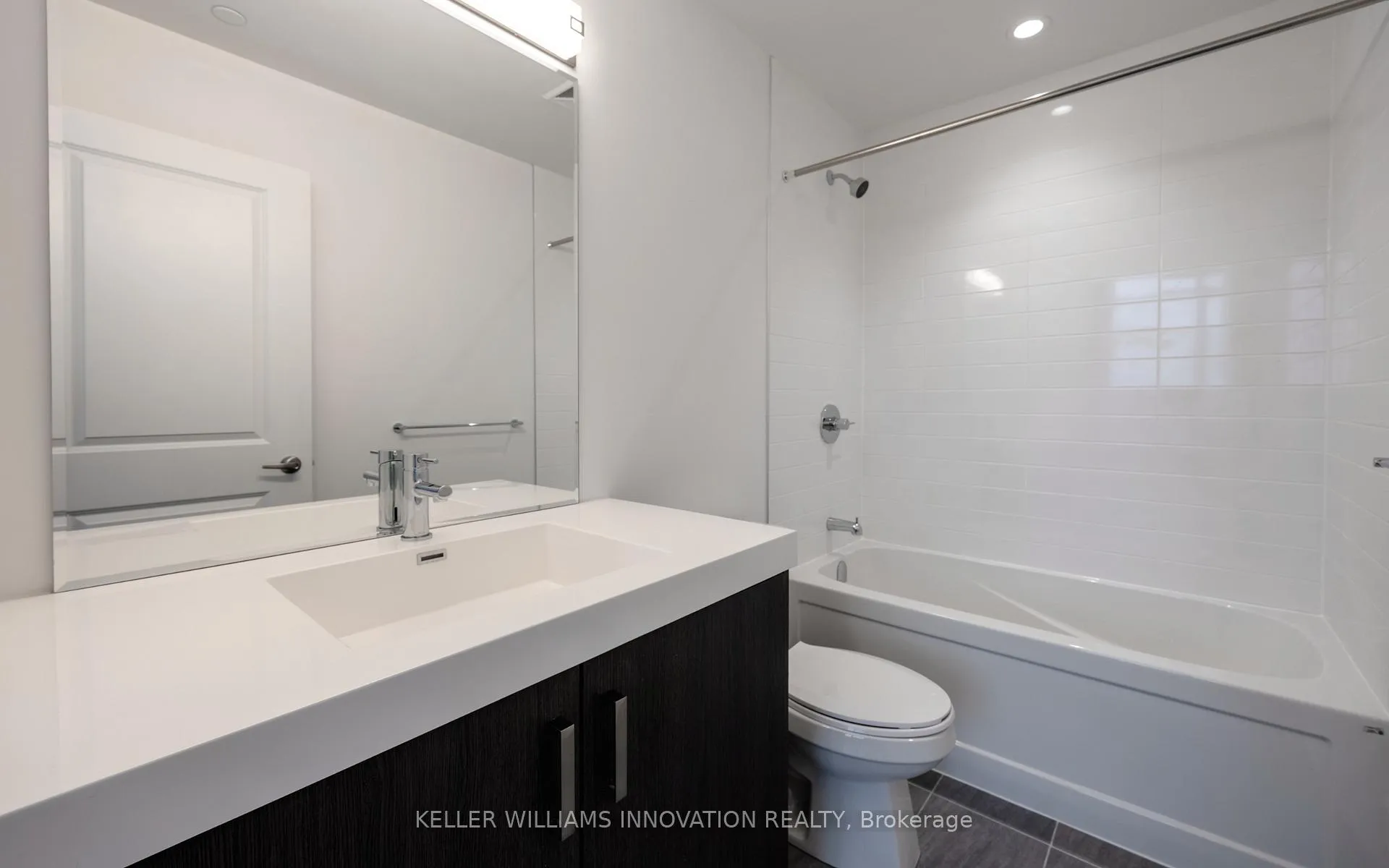 Photo 4 of 1010 Dundas Street, Whitby, Pringle Creek — HOMEH