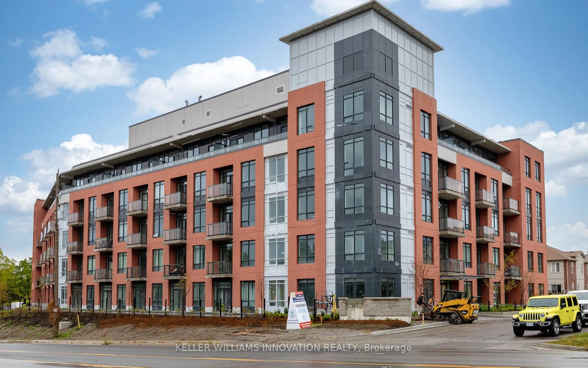 Photo 8 of 1010 Dundas Street, Whitby, Pringle Creek — HOMEH