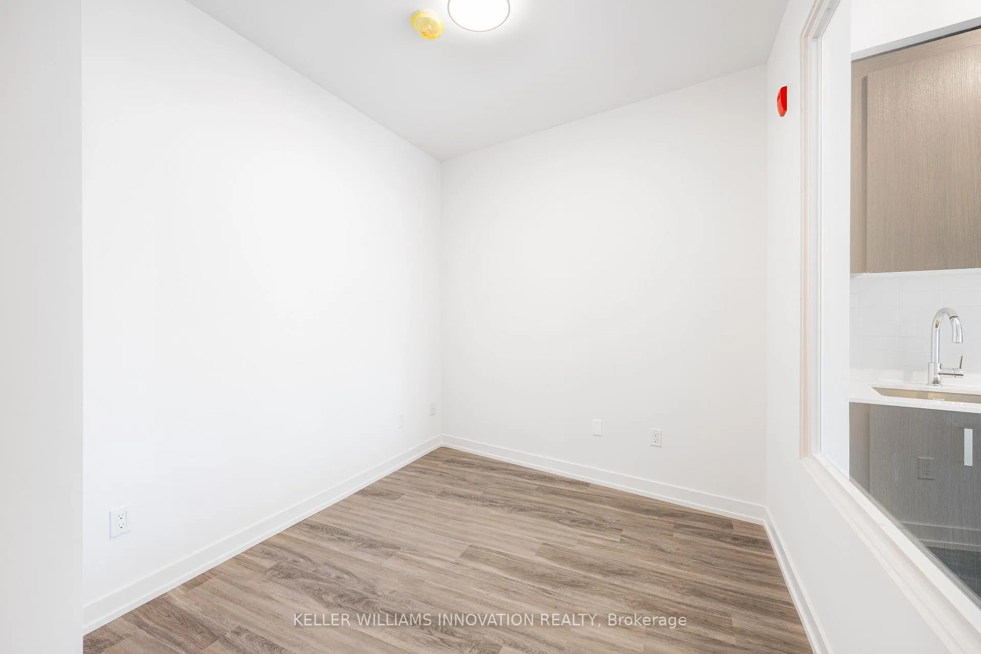 Photo 21 of 1010 Dundas Street, Whitby, Pringle Creek — HOMEH