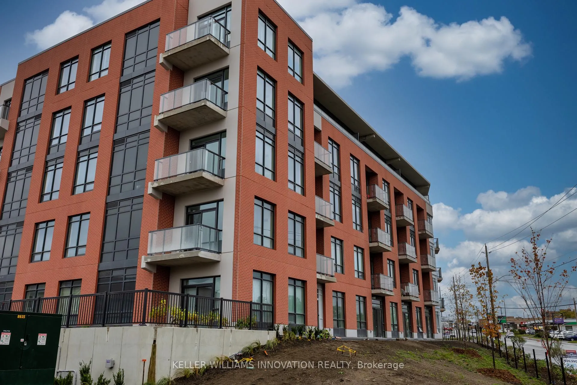 Photo 30 of 1010 Dundas Street, Whitby, Pringle Creek — HOMEH