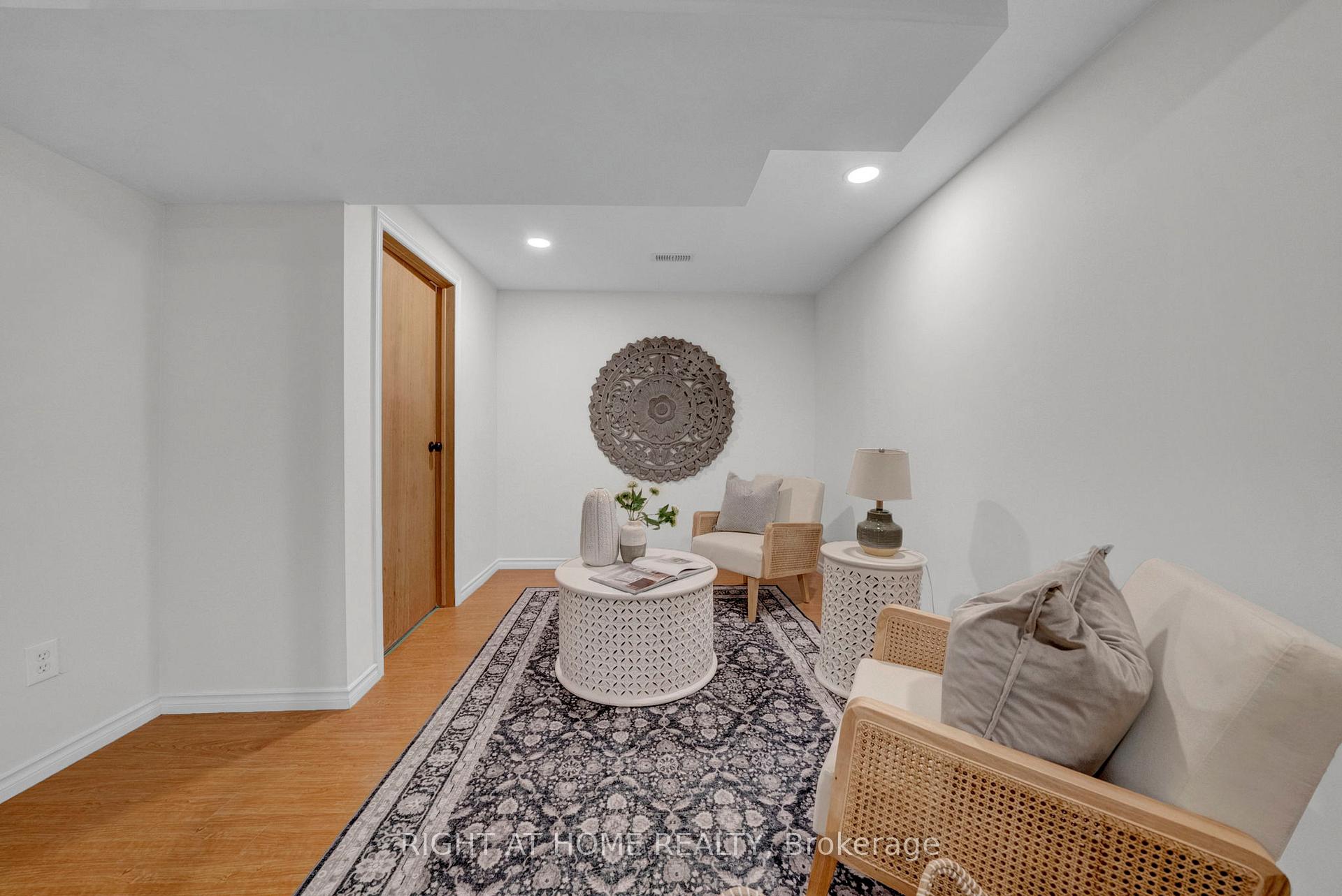 Photo 27 of 33 Pomeroy Street, Clarington, Bowmanville — HOMEH