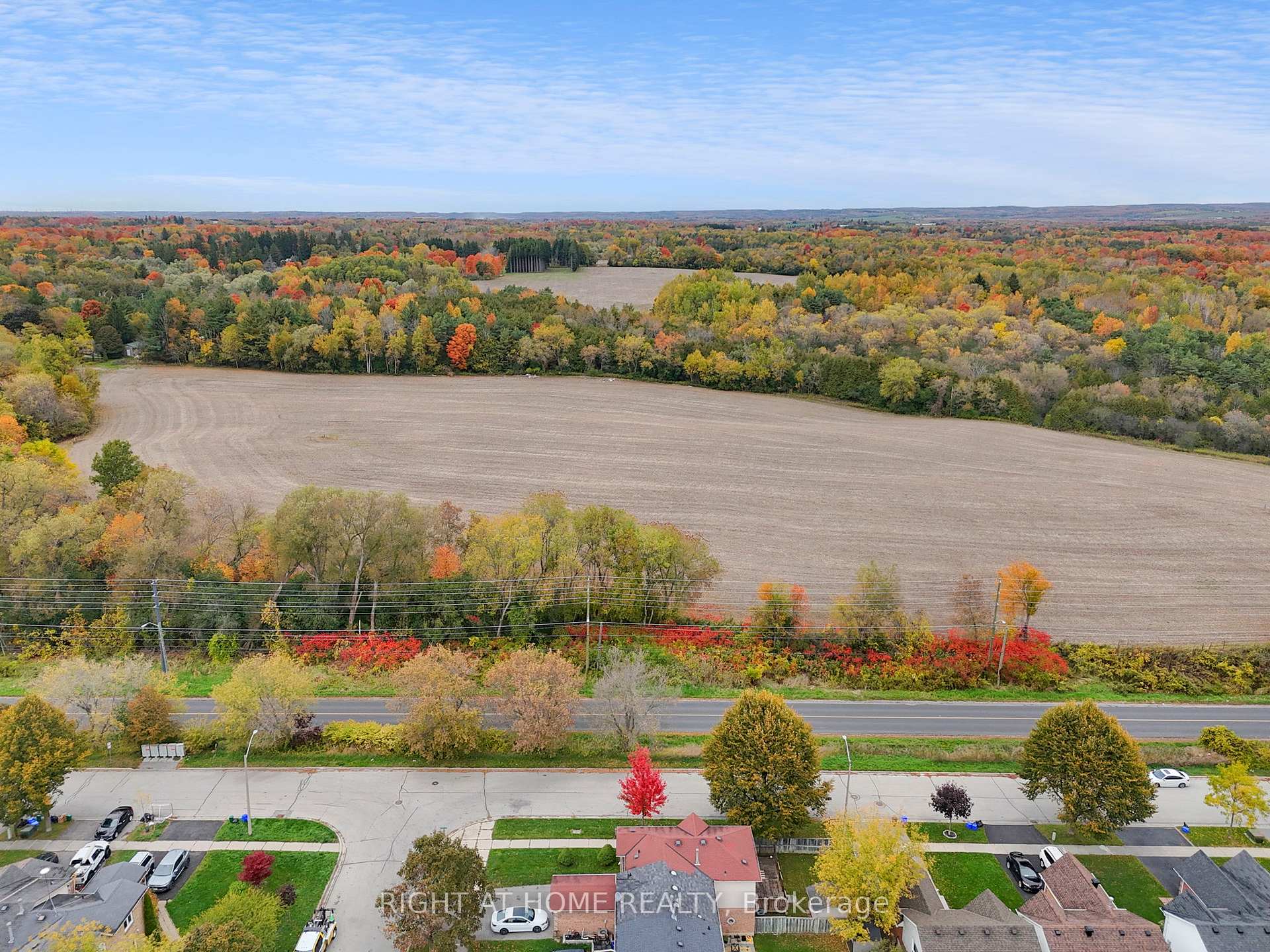 Photo 34 of 33 Pomeroy Street, Clarington, Bowmanville — HOMEH