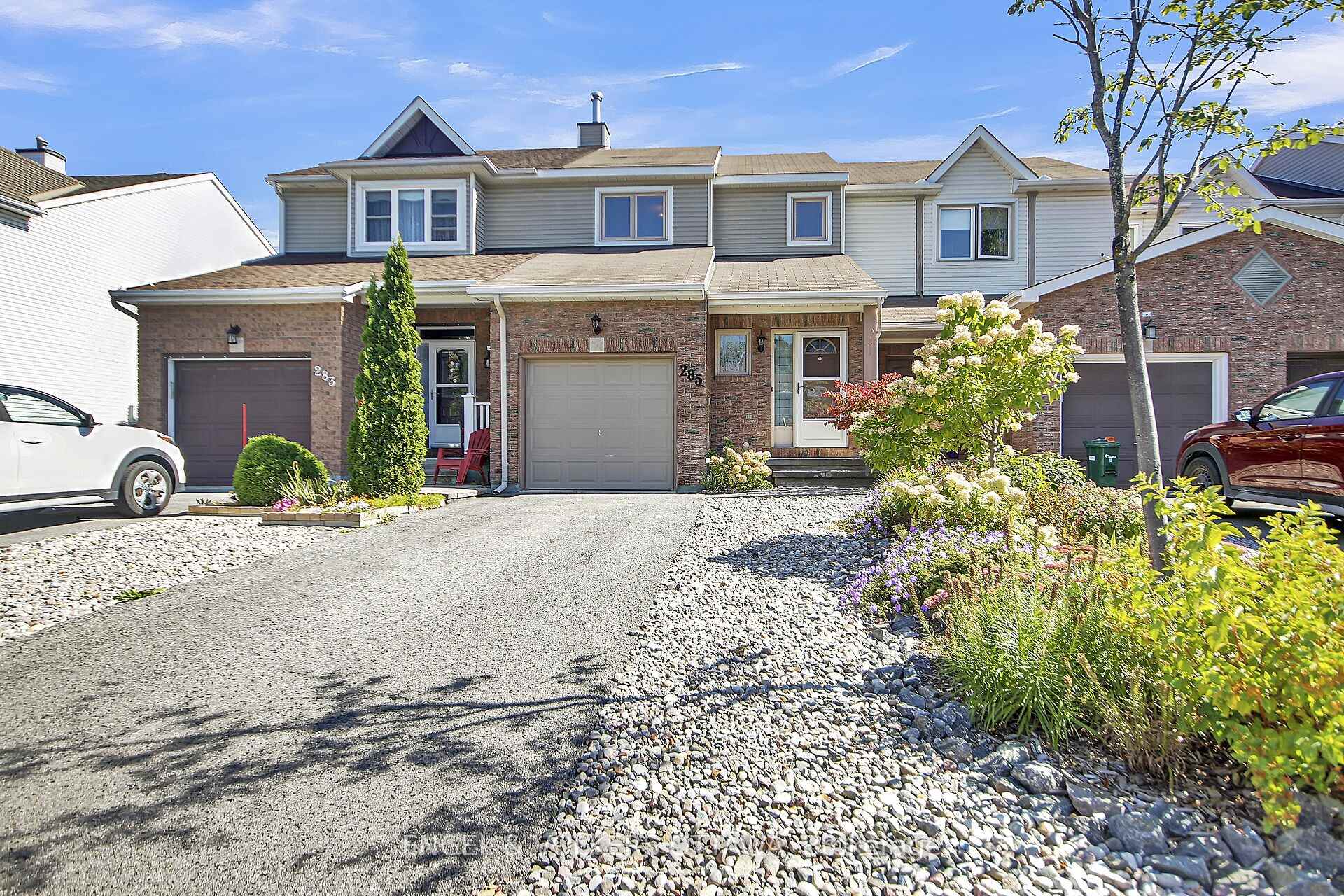 Photo 2 of 285 Stoneway Drive, Ottawa, Barrhaven East — HOMEH