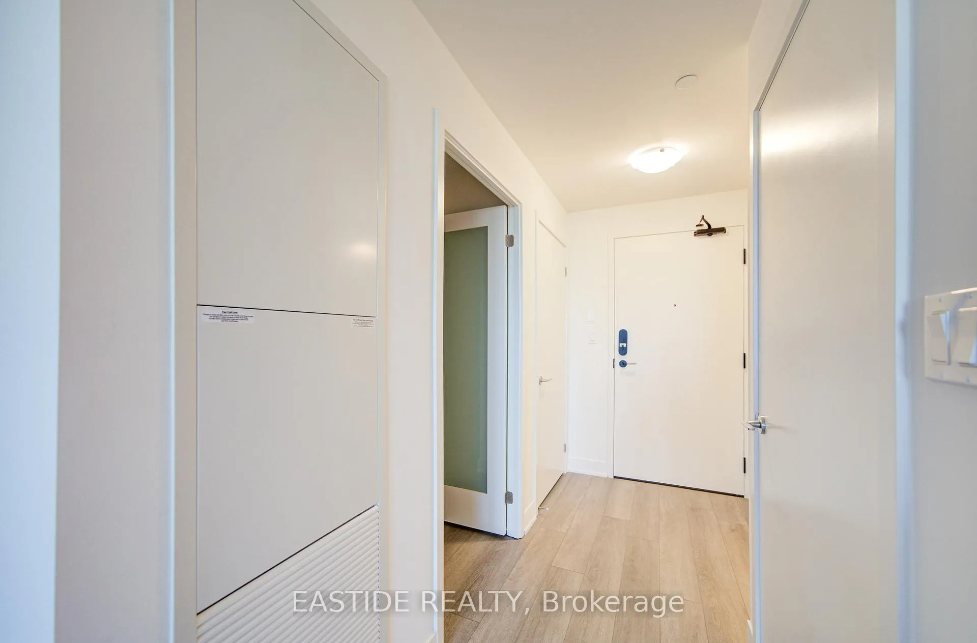 Photo 4 of Unit 409, 56 Andre De Grasse Street, Markham, Unionville — HOMEH