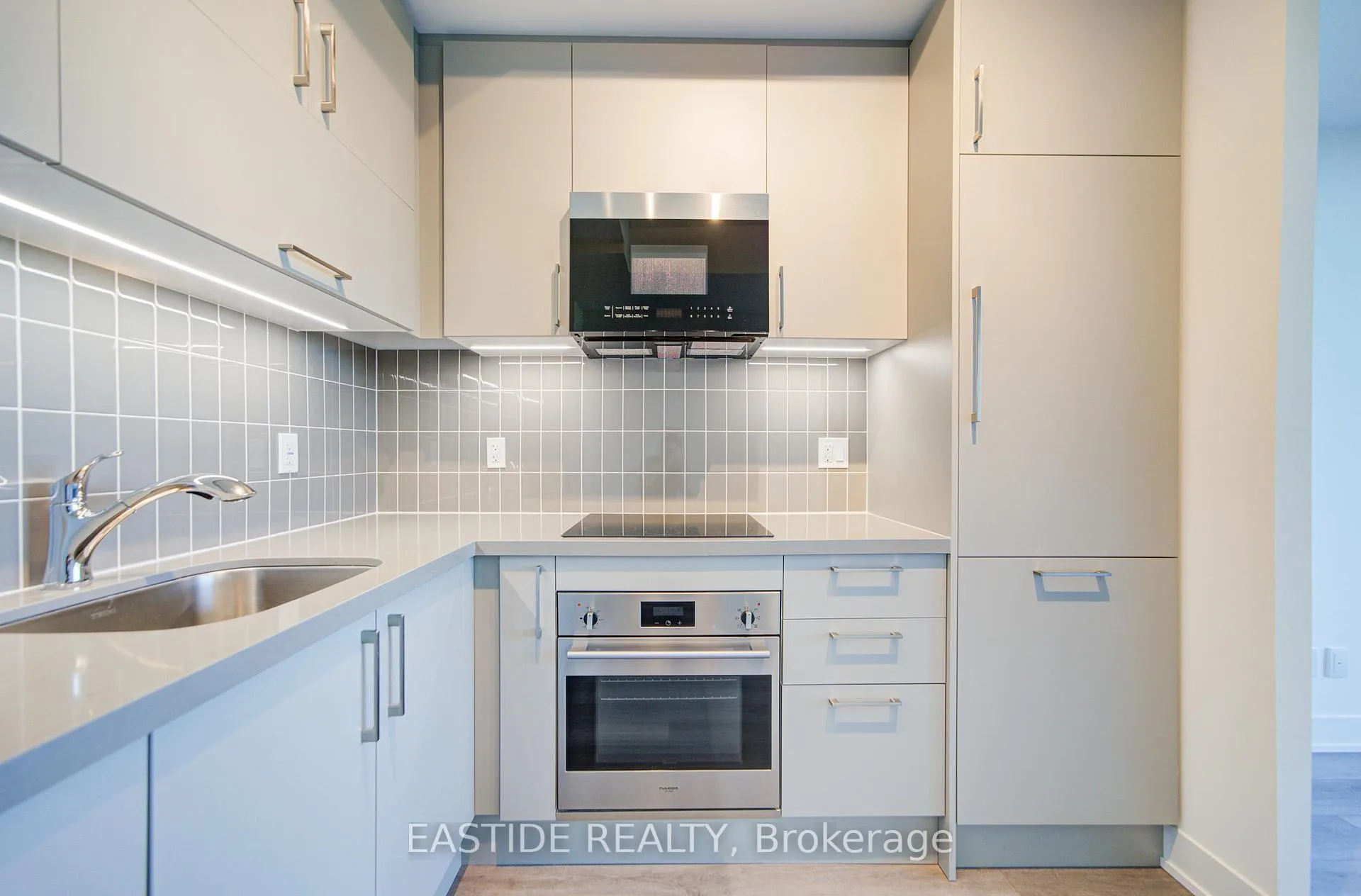 Photo 20 of Unit 409, 56 Andre De Grasse Street, Markham, Unionville — HOMEH