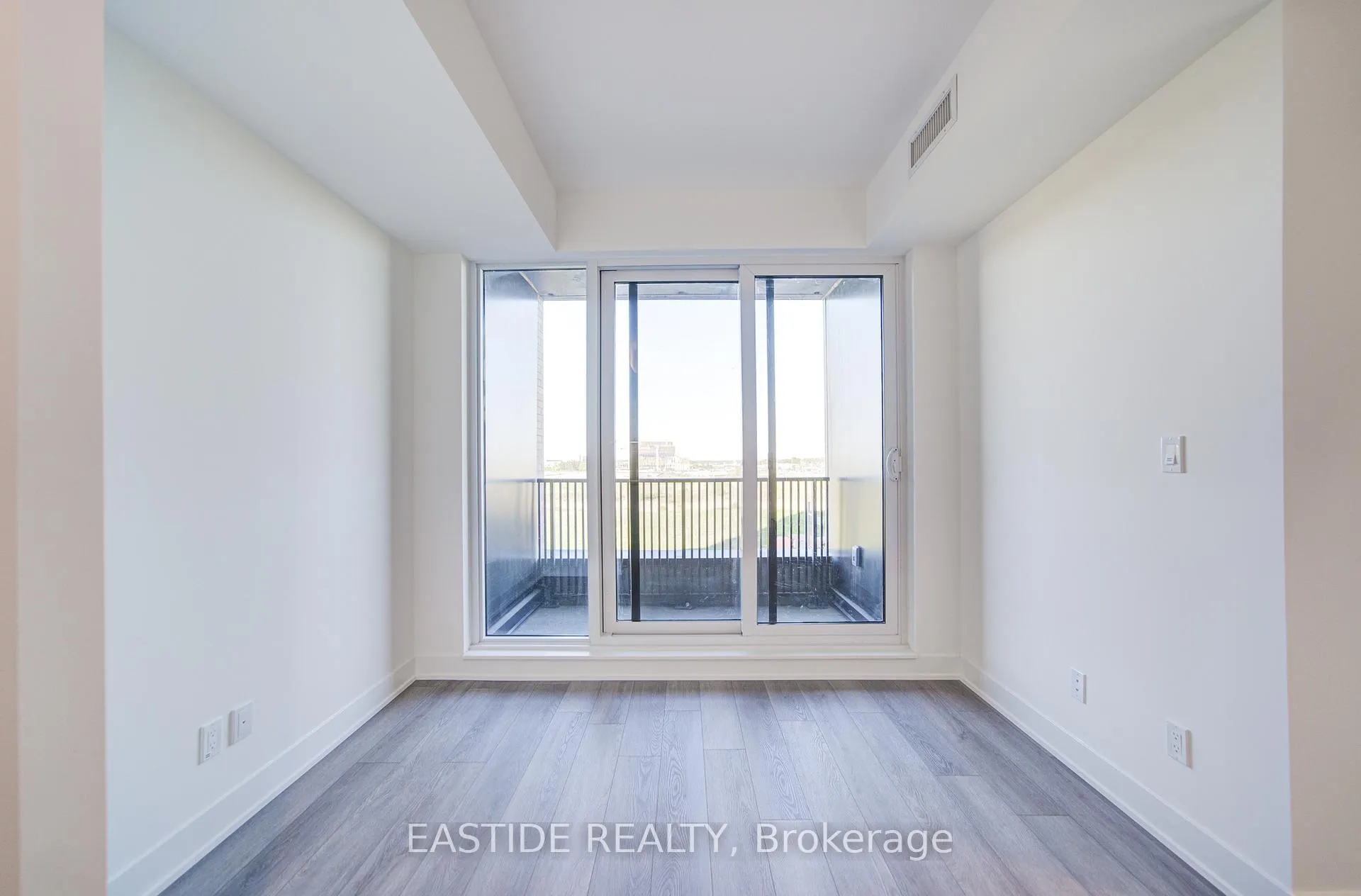 Photo 22 of Unit 409, 56 Andre De Grasse Street, Markham, Unionville — HOMEH