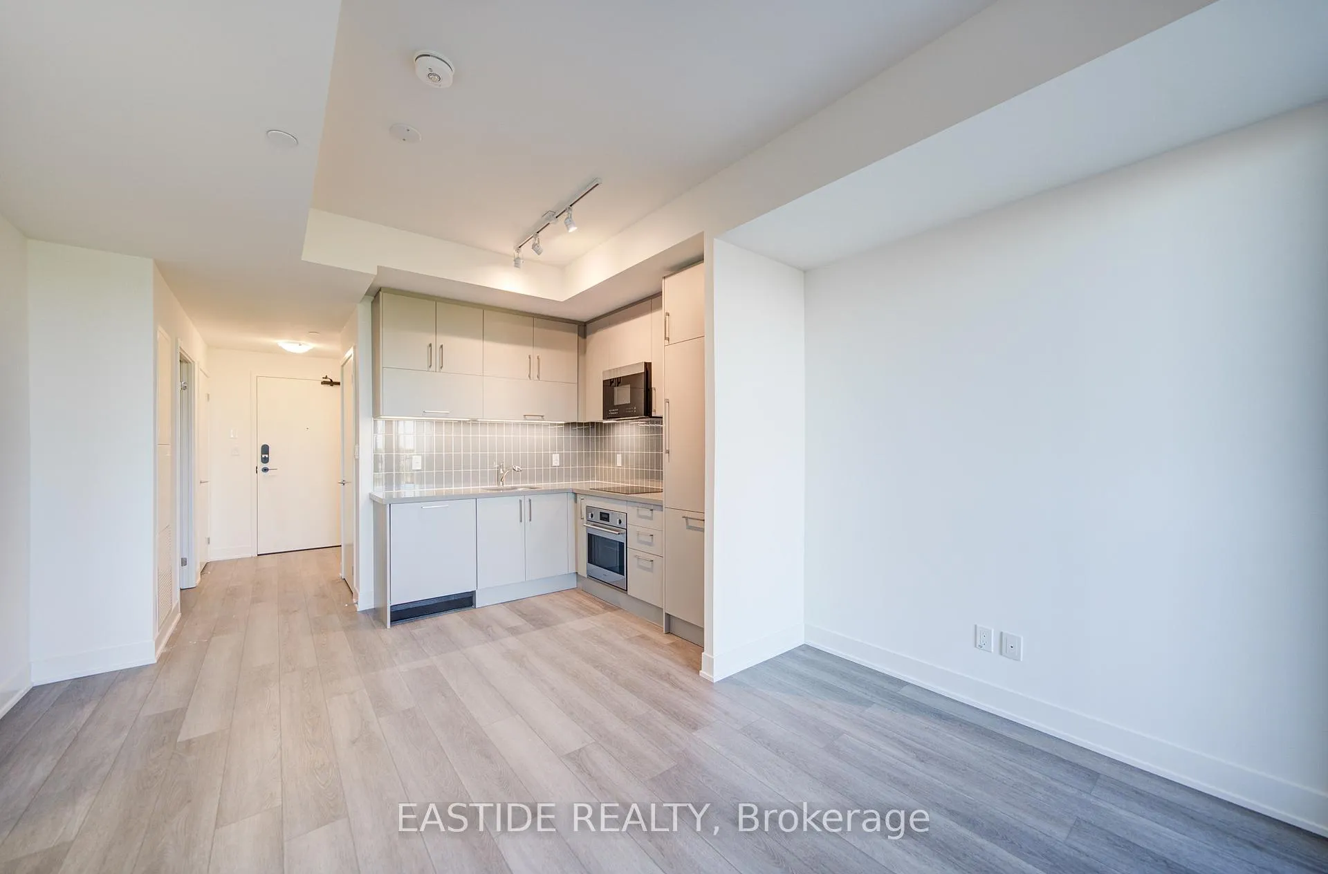 Photo 24 of Unit 409, 56 Andre De Grasse Street, Markham, Unionville — HOMEH