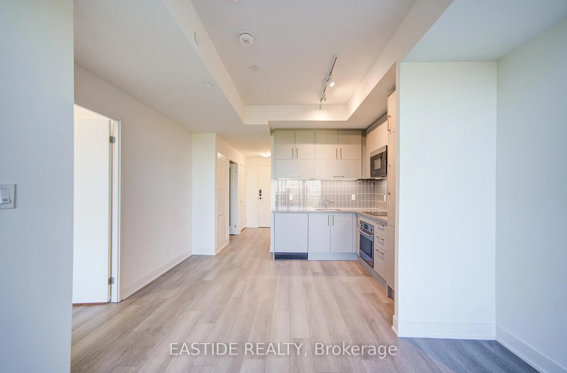 Photo 25 of Unit 409, 56 Andre De Grasse Street, Markham, Unionville — HOMEH