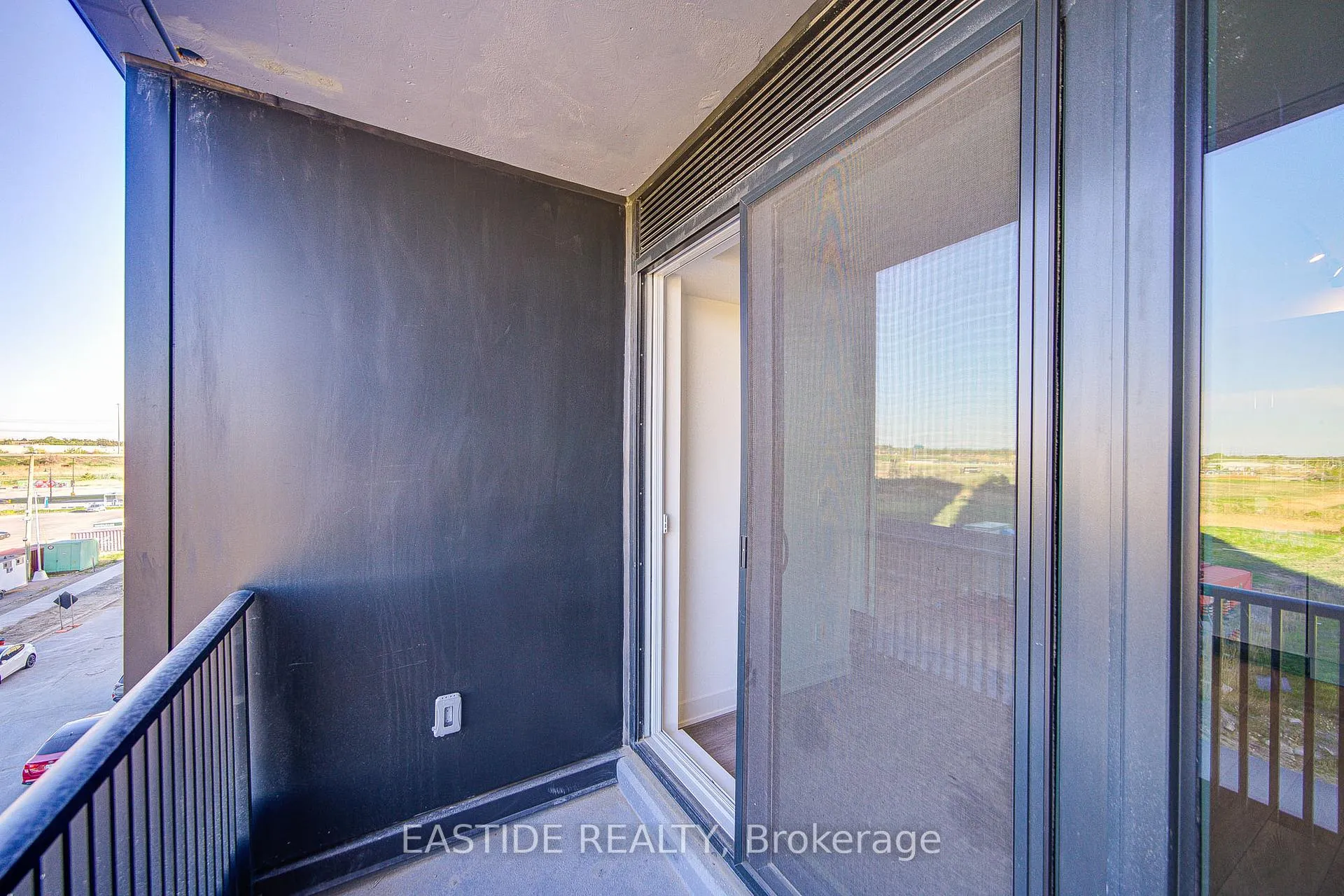 Photo 35 of Unit 409, 56 Andre De Grasse Street, Markham, Unionville — HOMEH