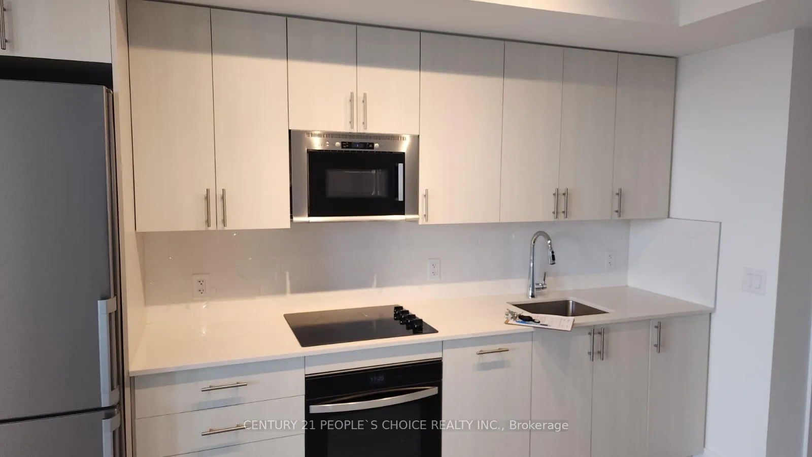 Front of Unit 515, 2545 Simcoe Street