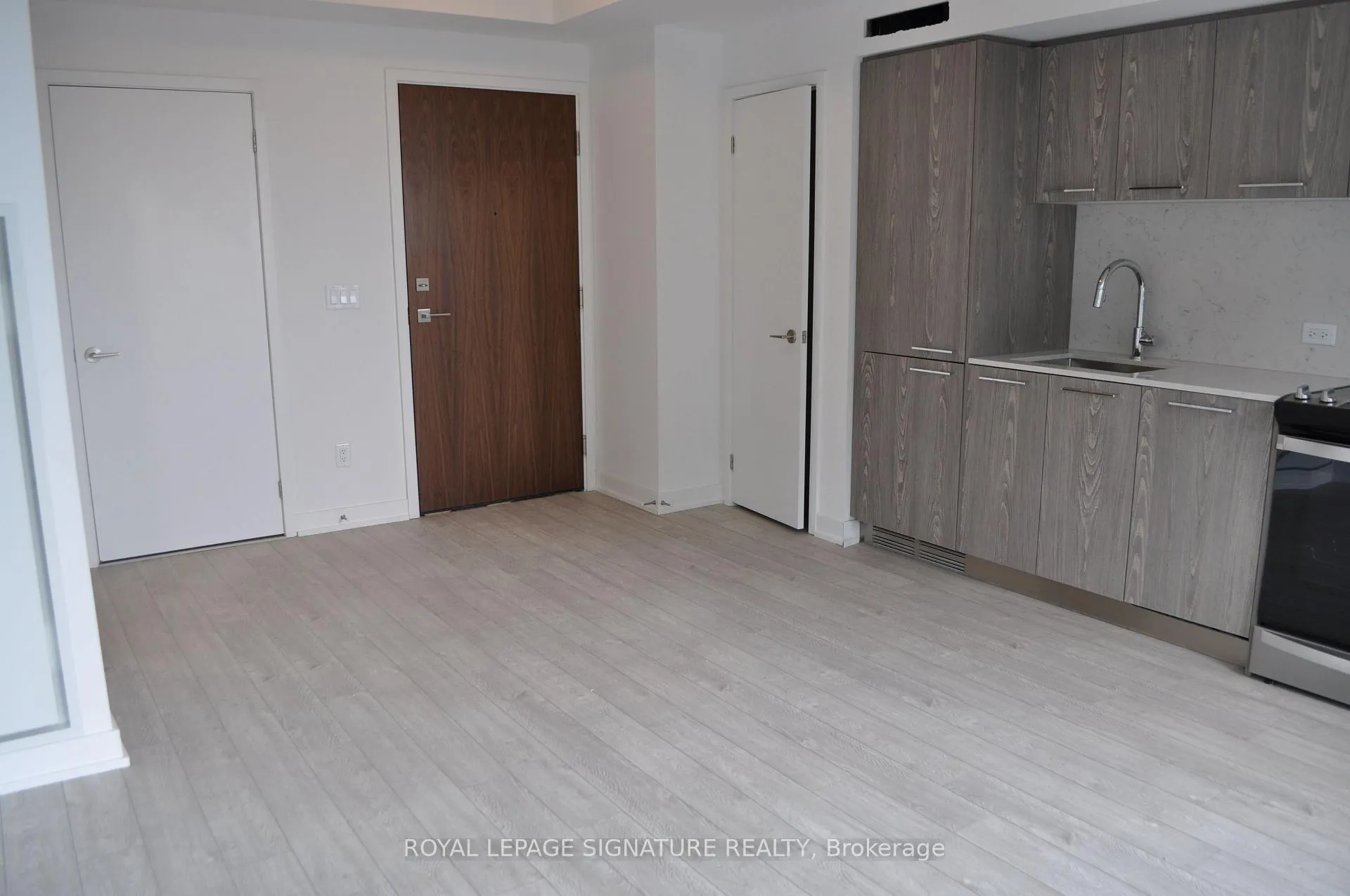 Photo 6 of Unit 509, 45 Baseball Place, Toronto, South Riverdale — HOMEH