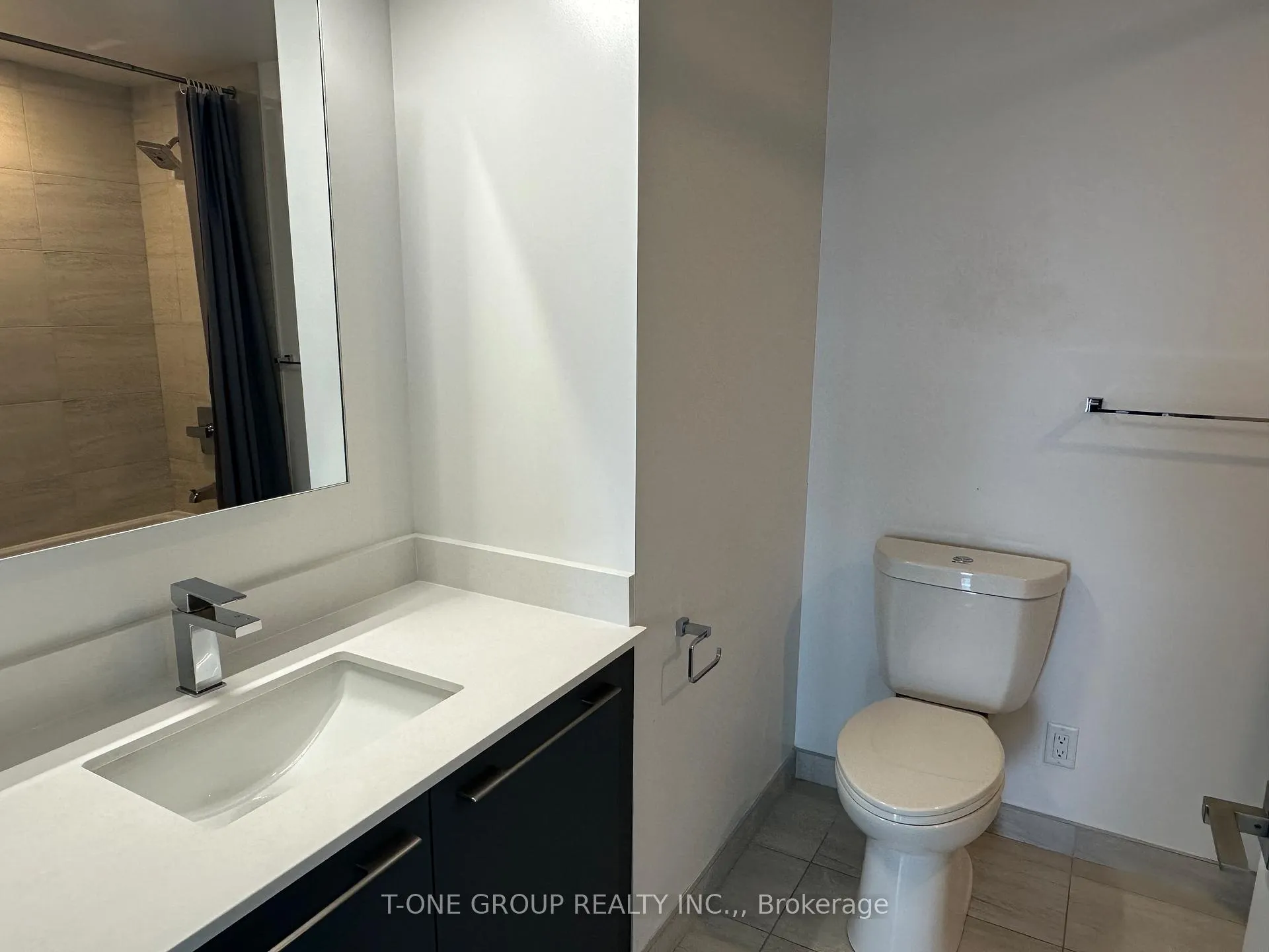 Photo 5 of Unit 2505, 18 Water Walk Drive, Markham, Unionville — HOMEH