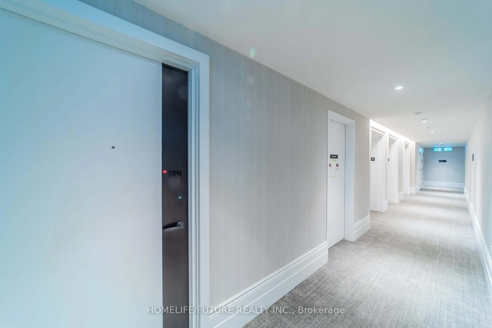 Photo 5 of Unit 801, 8 Cedarland Drive, Markham, Unionville — HOMEH