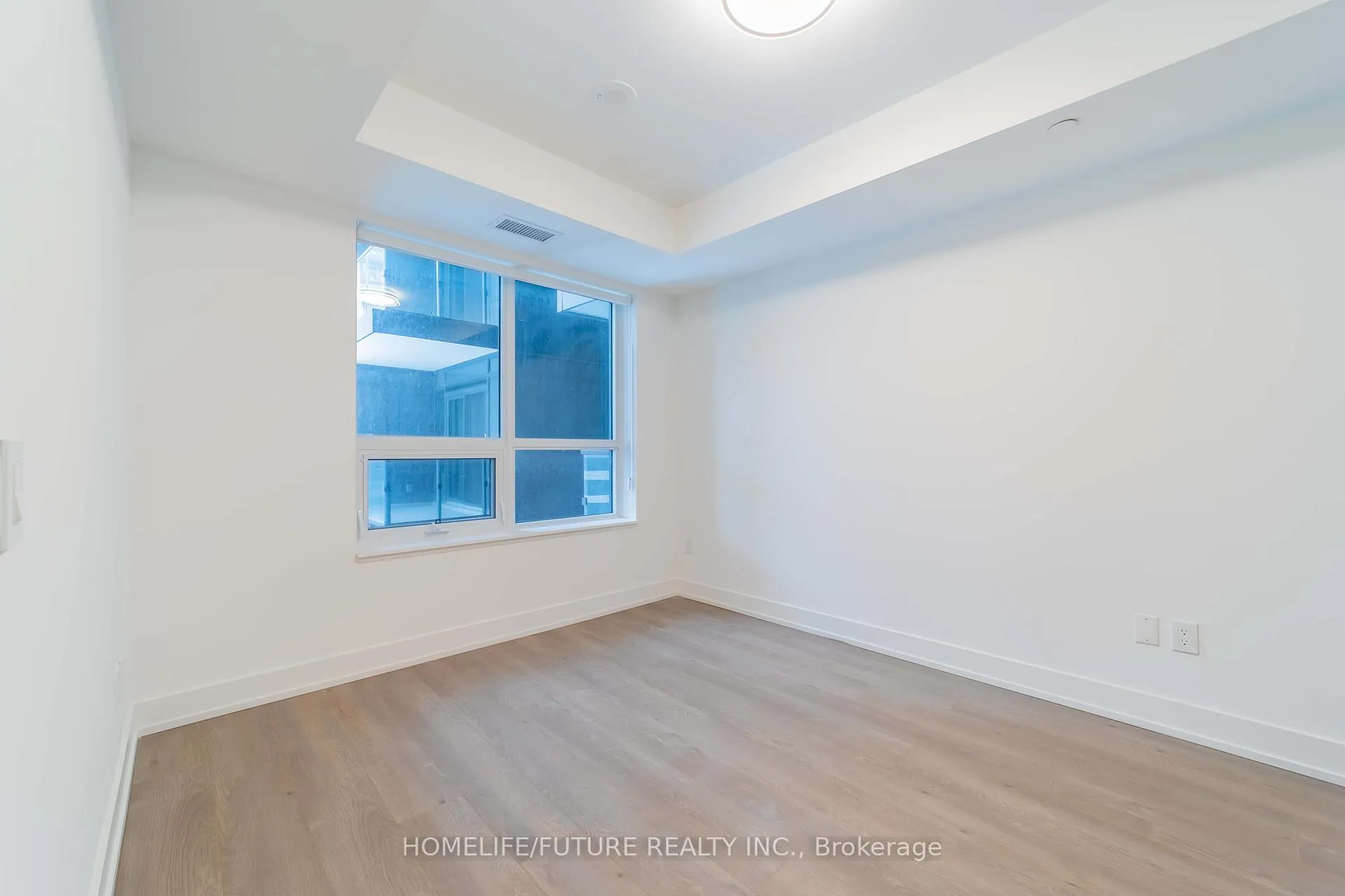 Photo 13 of Unit 801, 8 Cedarland Drive, Markham, Unionville — HOMEH