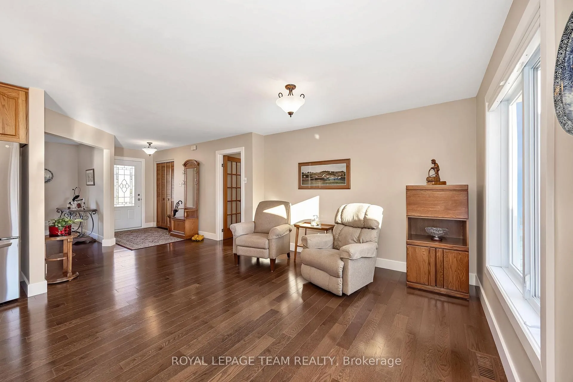 Photo 8 of 2291 Relin Way, Ottawa, North Gower — HOMEH
