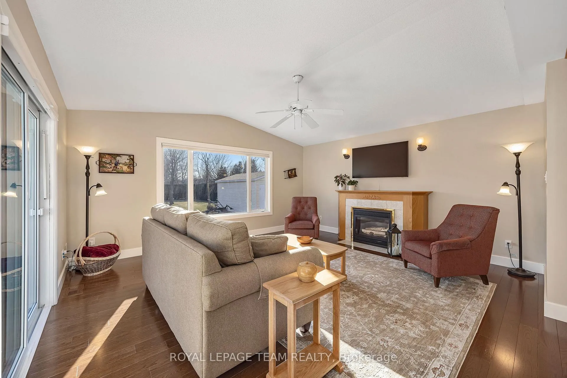 Photo 14 of 2291 Relin Way, Ottawa, North Gower — HOMEH
