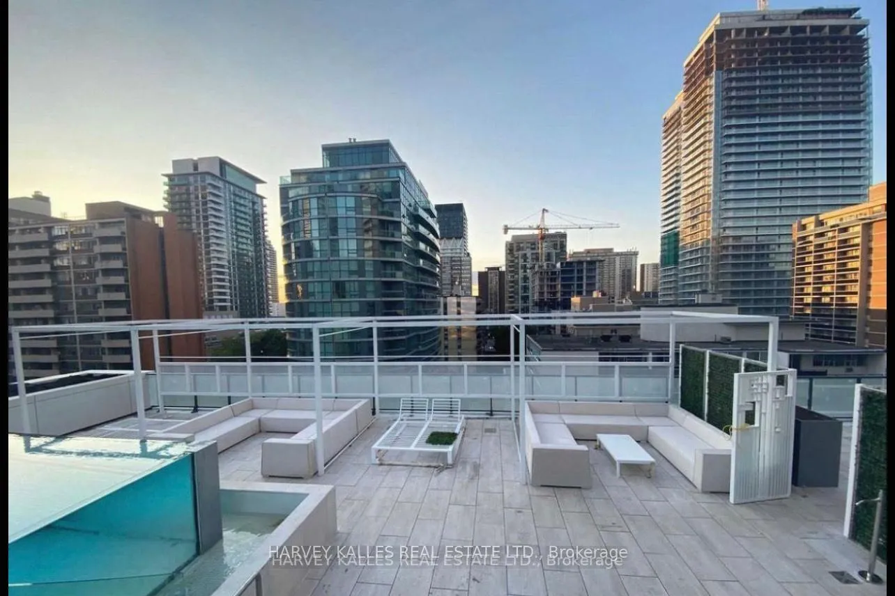Photo 14 of Unit 307, 161 Roehampton Avenue, Toronto, Mount Pleasant East — HOMEH